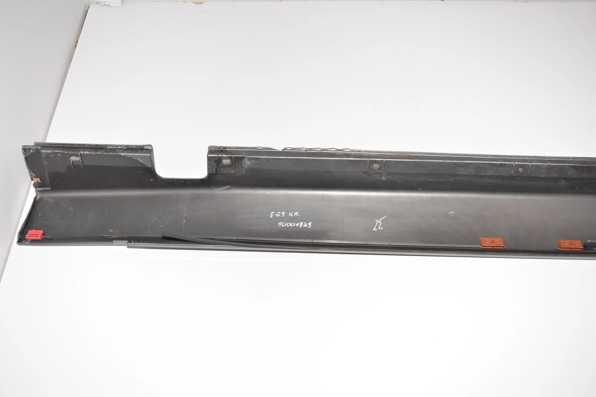 Left Side Plastic Sideskirt Cover – OEM 7145433 · BMW 7 (E65, E66, E67) 745 d 2005 – 6