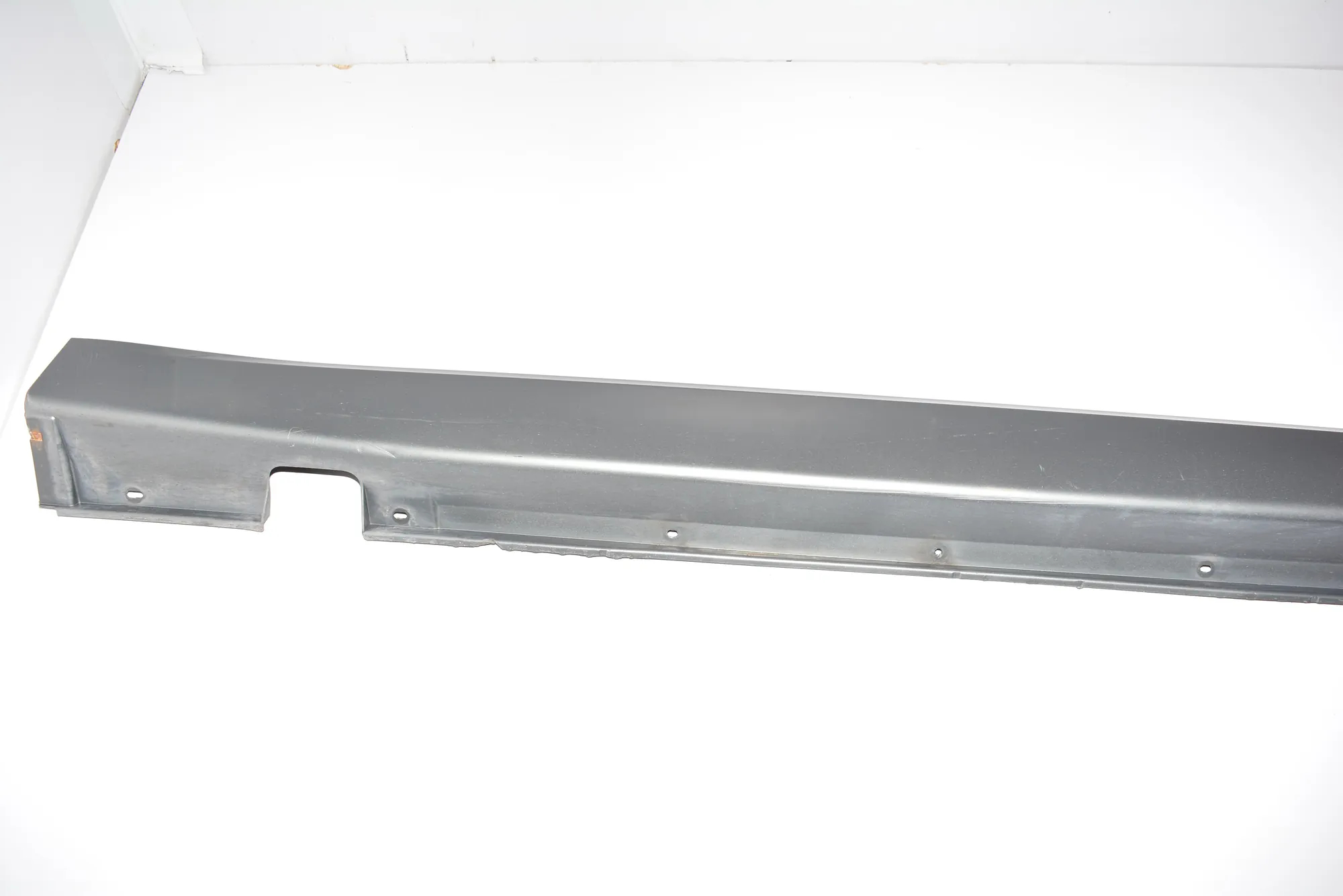 Left Side Plastic Sideskirt Cover – OEM 7145433 · BMW 7 (E65, E66, E67) 745 d 2005 – 3