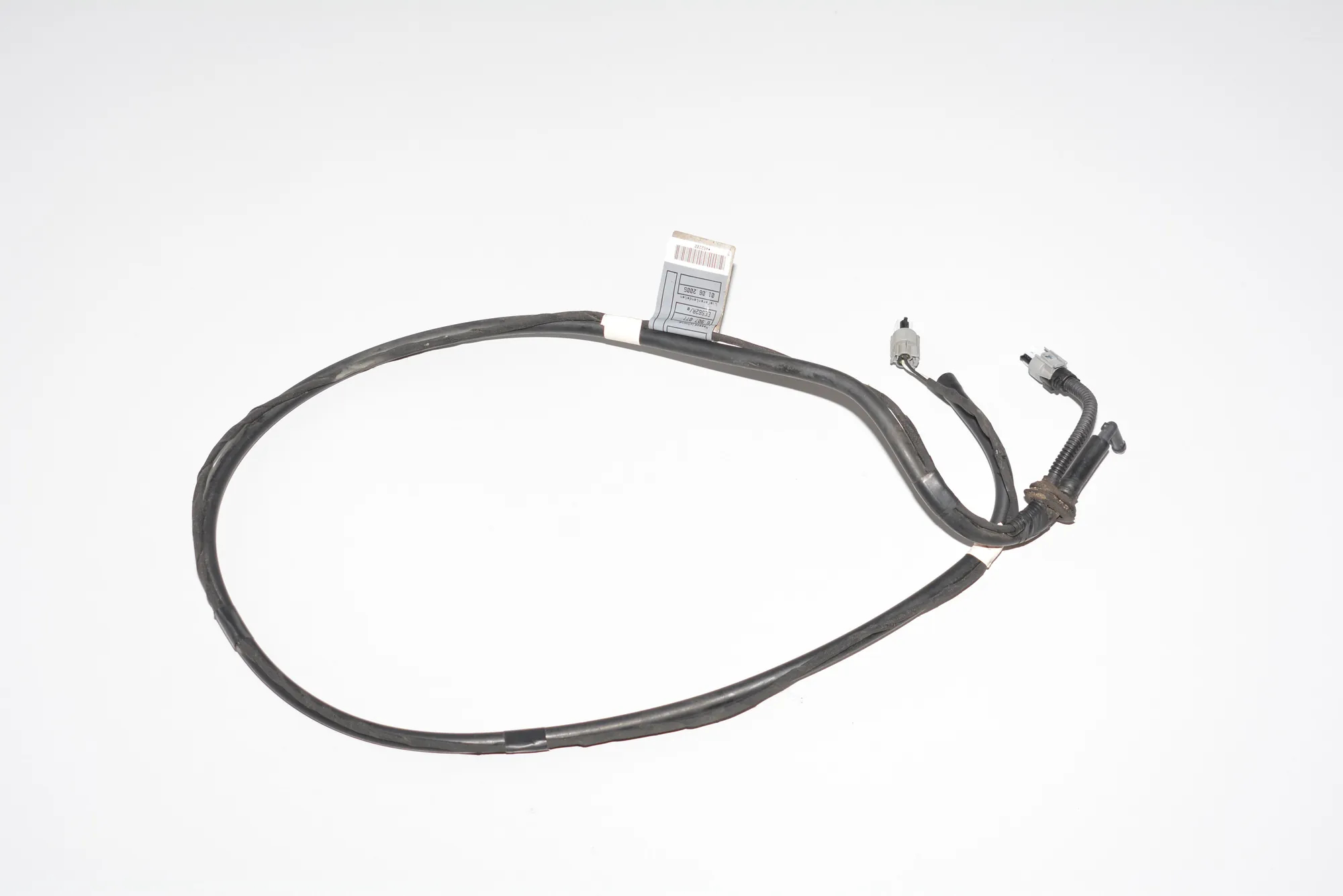 Headlight Washer Nozzle Pipe – OEM 7019542 · BMW 7 (E65, E66, E67) 745 d 2005 – 3