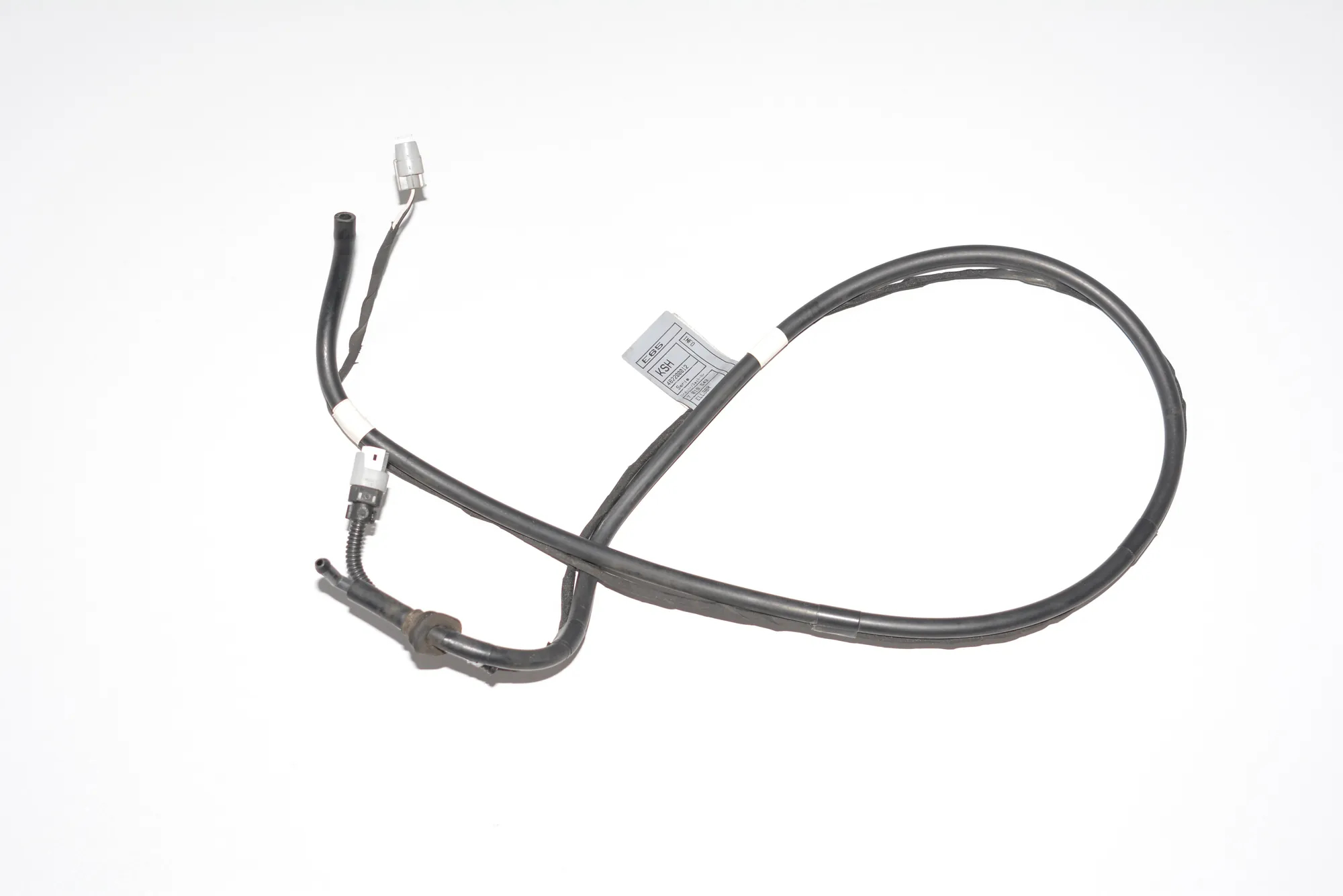 Headlight Washer Nozzle Pipe – OEM 7019542 · BMW 7 (E65, E66, E67) 745 d 2005 – 2