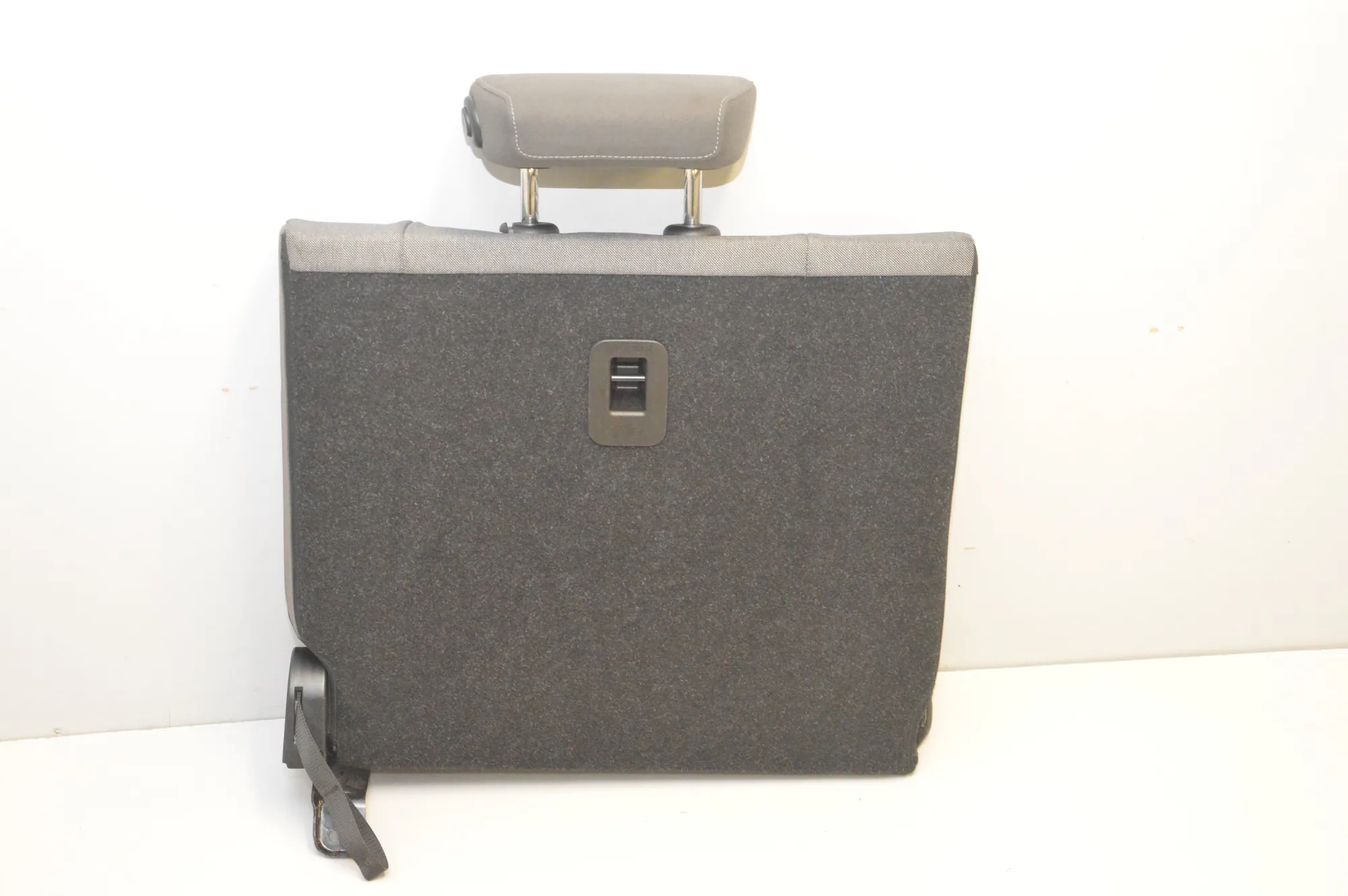 Rear Seat · BMW i3 (I01) Electric 2018 – 2