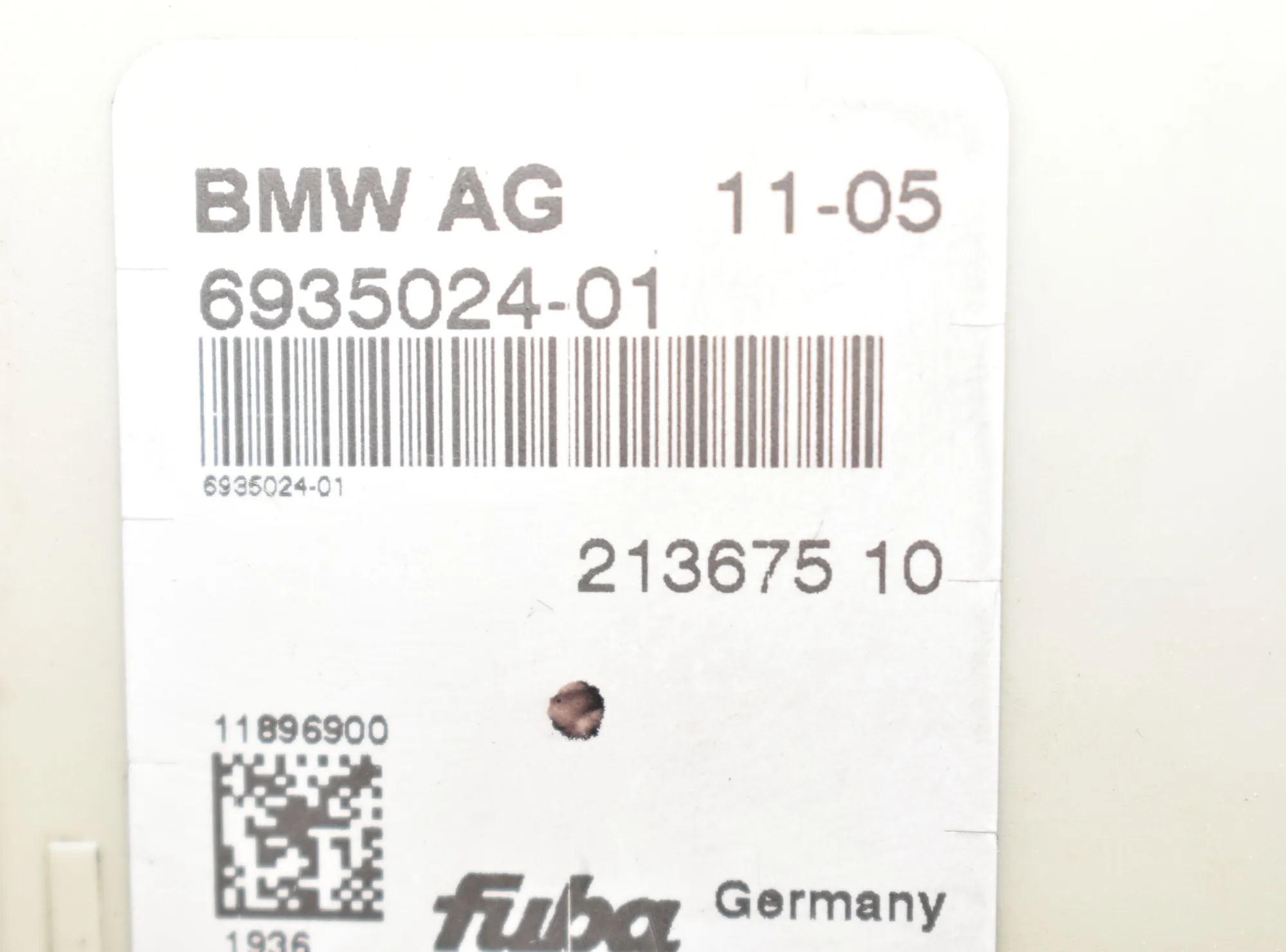 Antenna – OEM 6935024 · BMW 7 (E65, E66, E67) 745 d 2005 – 4