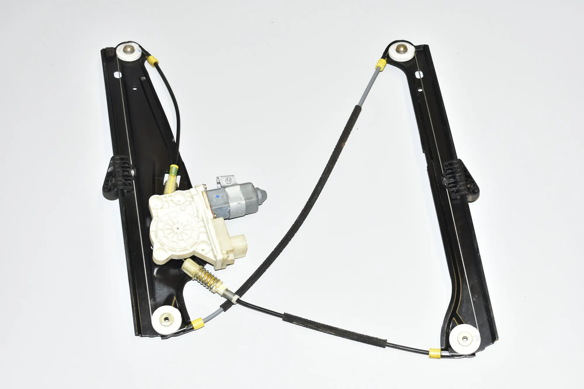 Front Right Door Window Regulator – OEM 7138862 · BMW 7 (E65, E66, E67) 745 d 2005 – 2
