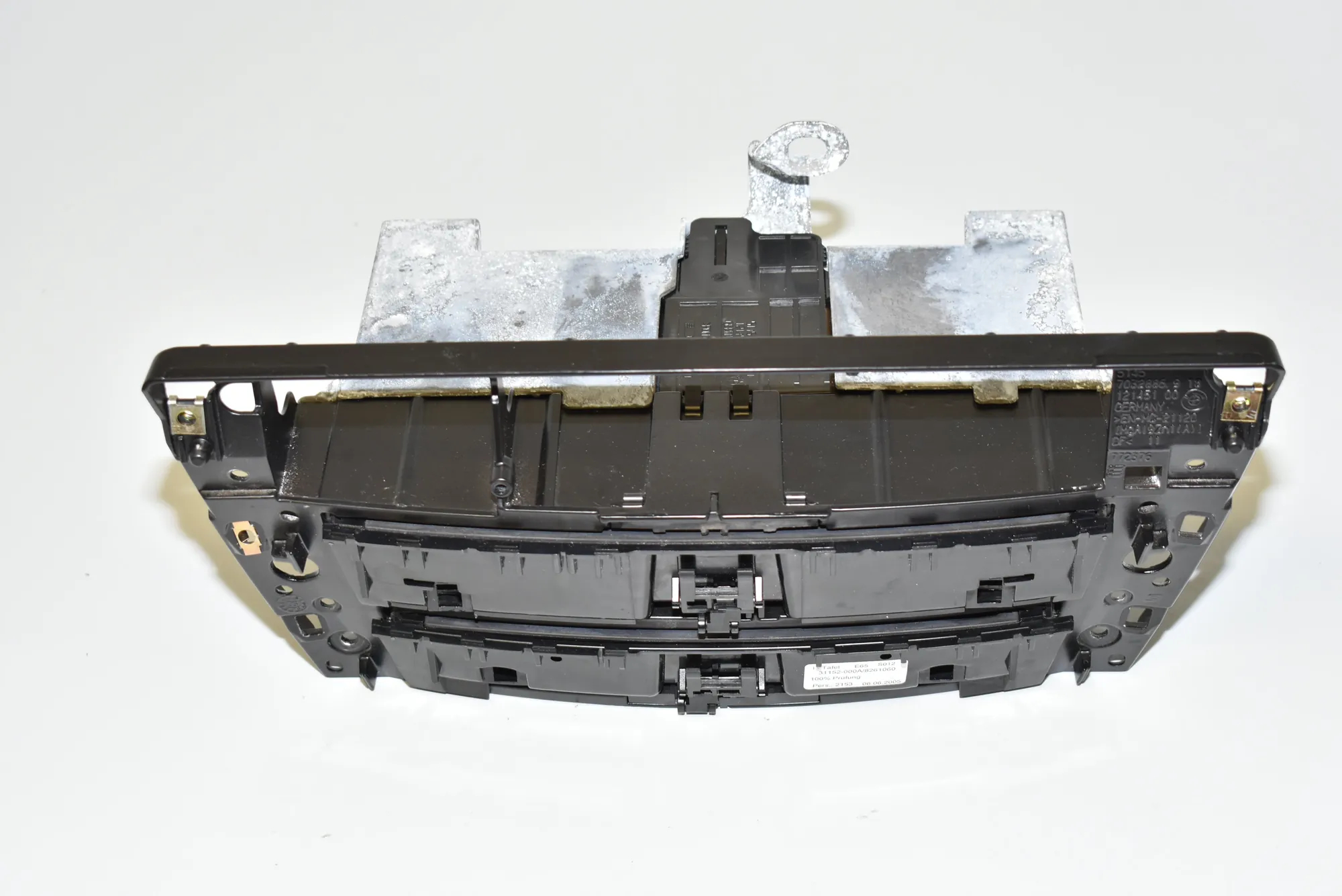 Other Interior Parts – OEM 7032886 · BMW 7 (E65, E66, E67) 745 d 2005