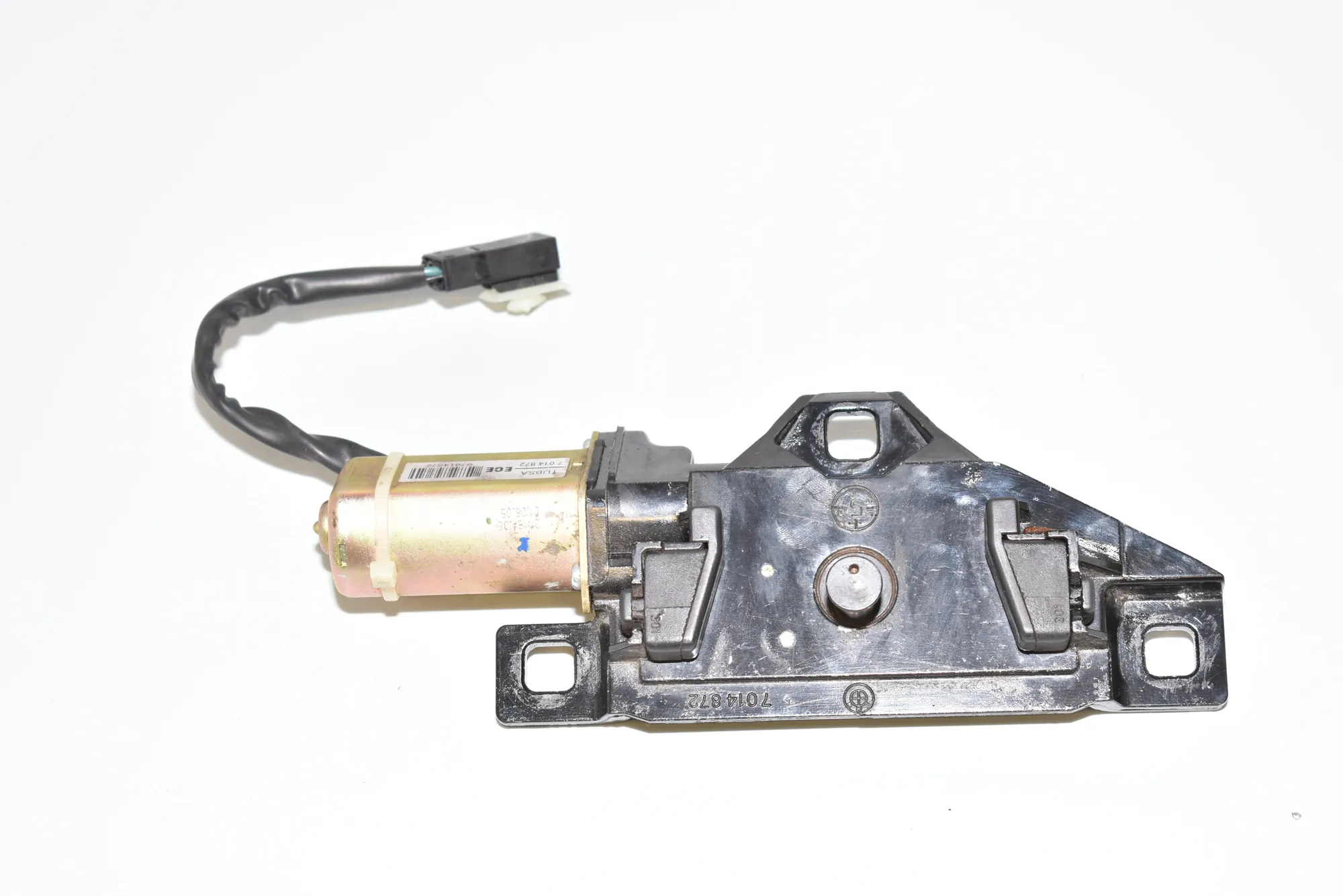 Tailgate Boot Lock – OEM 7014872 · BMW 7 (E65, E66, E67) 745 d 2005