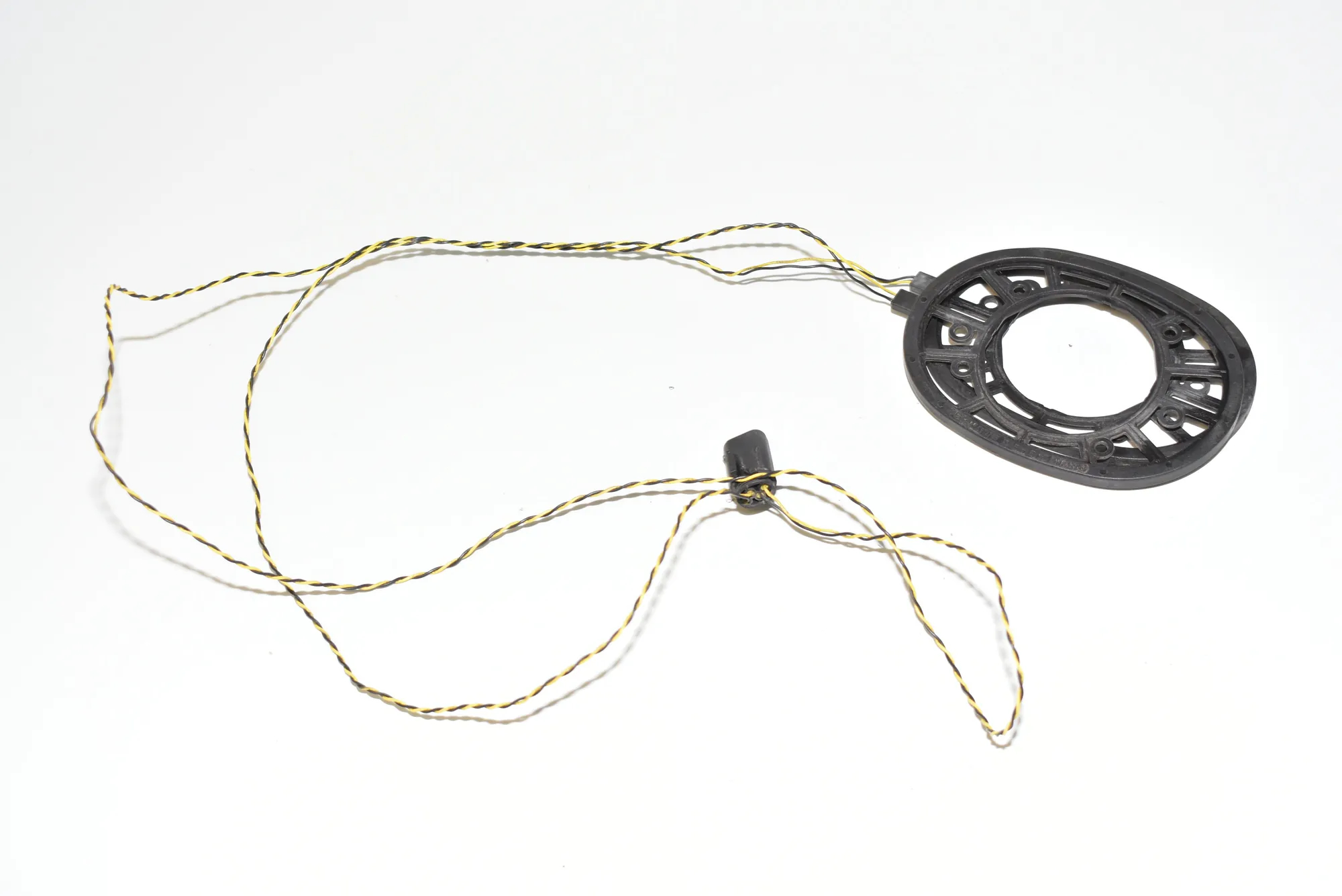 Keyless Entry Antenna – OEM 6912758 · BMW 7 (E65, E66, E67) 745 d 2005