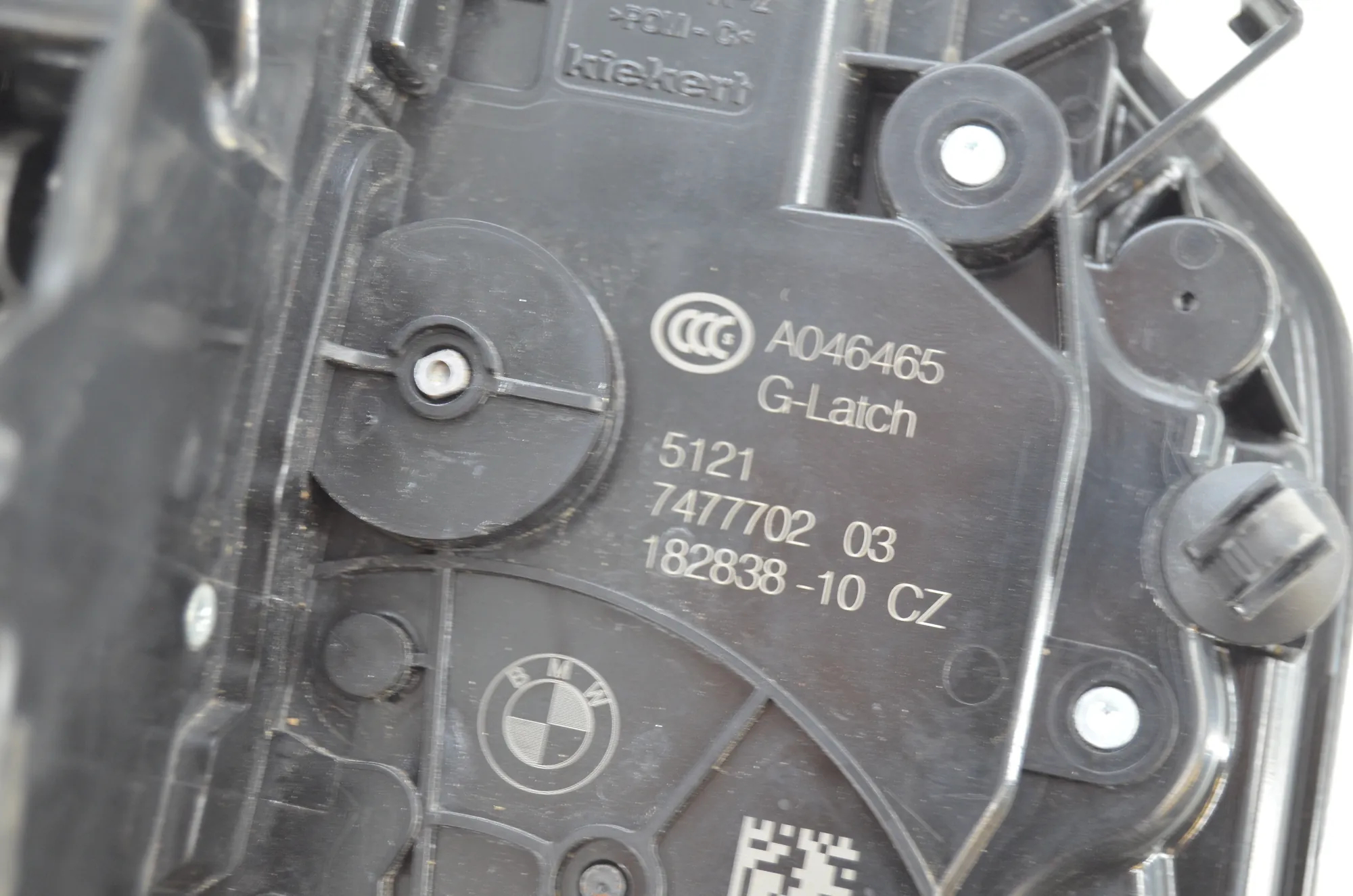 Front Right Door Lock – OEM 7477702 · BMW 5 (G30) BMW 5 (G30) M 550 i xDrive 2020 – 4