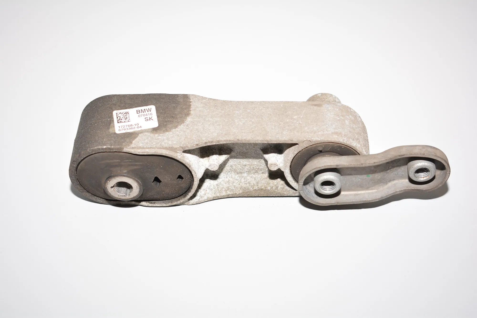 Gearbox Mount – OEM 6793362 · BMW i3 (I01) Hybrid 2016 – 4
