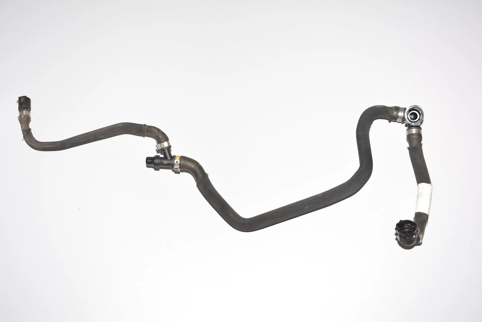 Coolant Hose Pipe – OEM 7636952 · BMW i3 (I01) Hybrid 2016 – 3