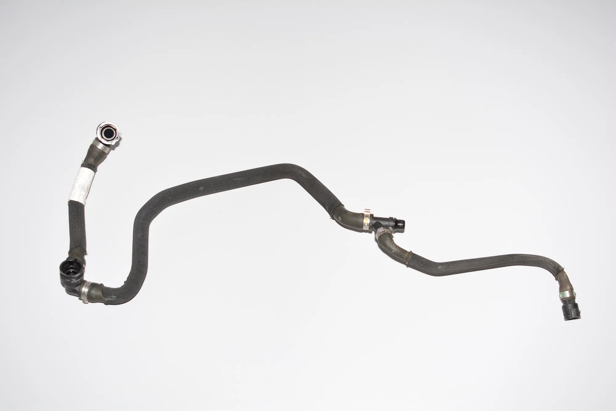 Coolant Hose Pipe – OEM 7636952 · BMW i3 (I01) Hybrid 2016 – 4