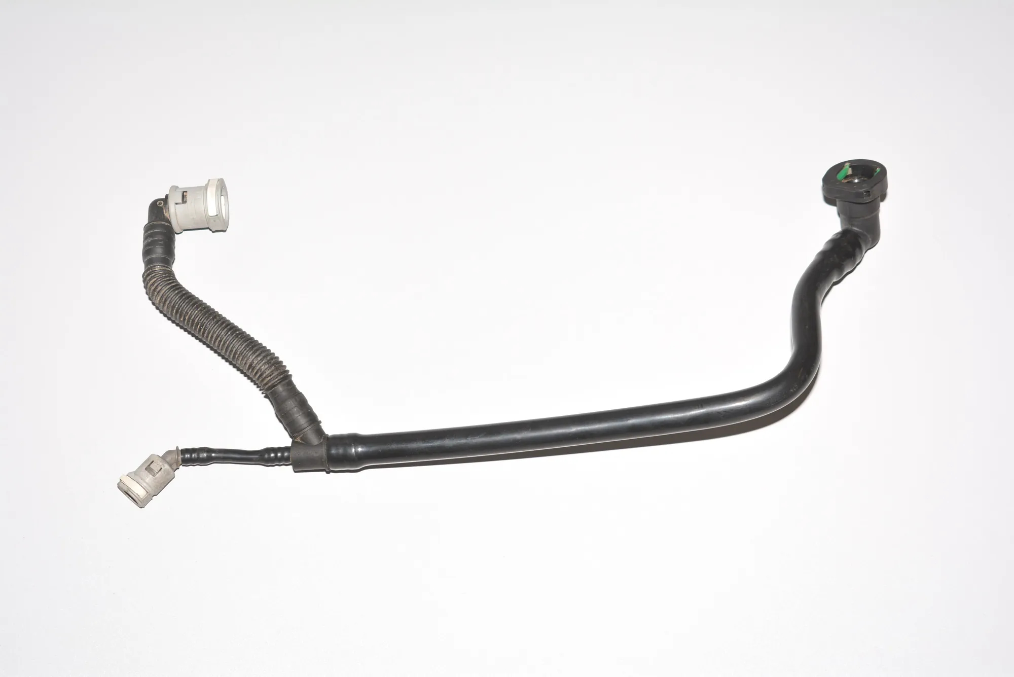 Other tubes – OEM 7340430 · BMW i3 (I01) Hybrid 2016