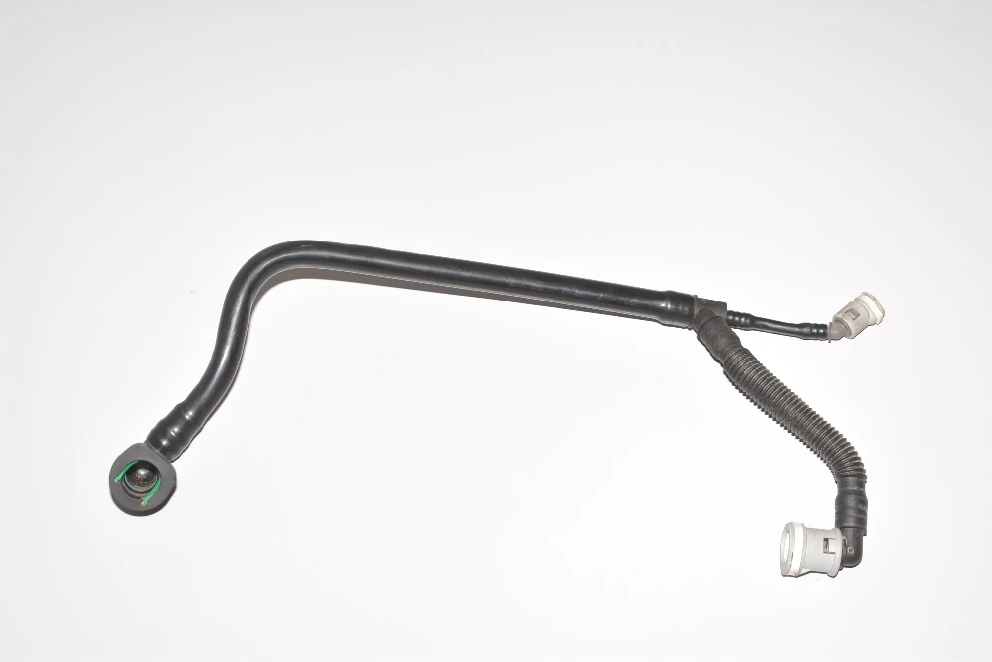 Other tubes – OEM 7340430 · BMW i3 (I01) Hybrid 2016 – 2