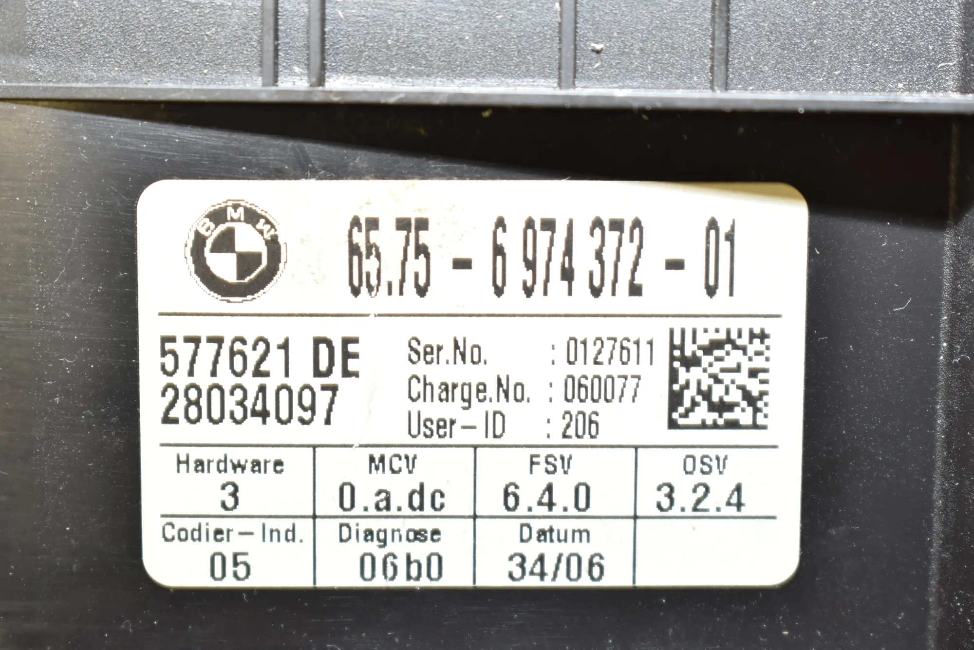 Other Control Units – OEM 6974372 · BMW 7 (E65, E66, E67) 745 d 2005 – 4