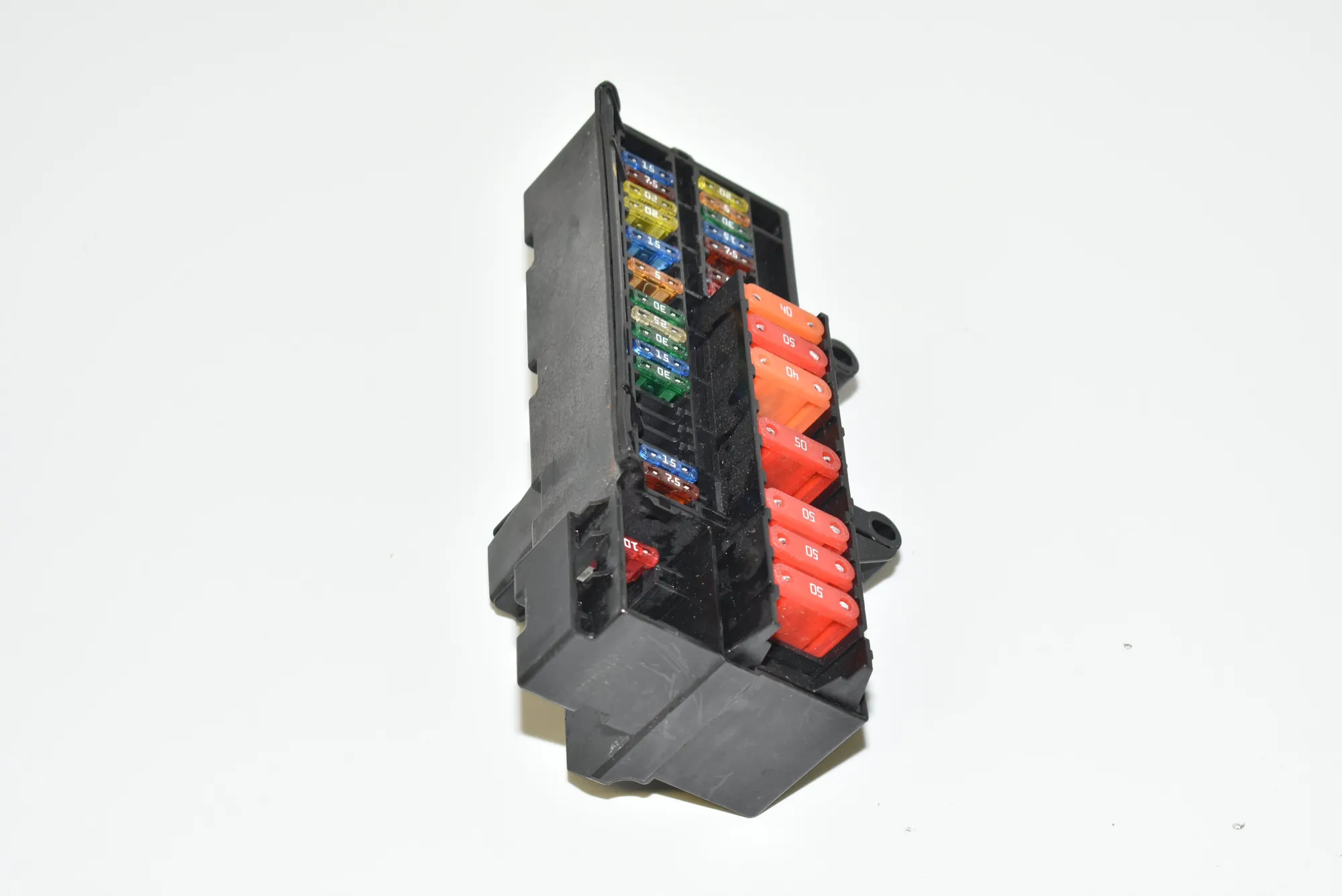 Fuse Box – OEM 6900582 · BMW 7 (E65, E66, E67) 745 d 2005 – 2