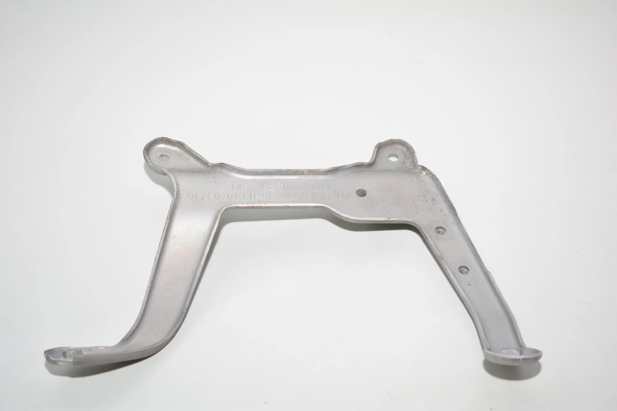 Other Body Parts – OEM 8530095 · BMW i3 (I01) Hybrid 2016 – 3