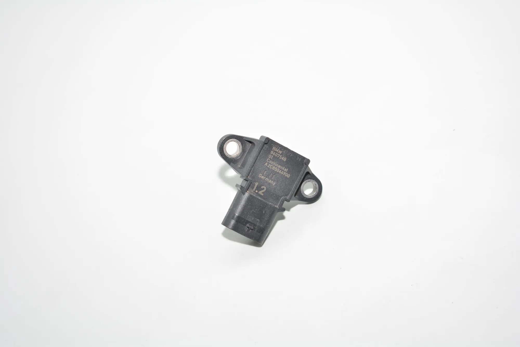Intake Manifold Pressure Sensor – OEM 8607548 · BMW i3 (I01) Hybrid 2016 – 3