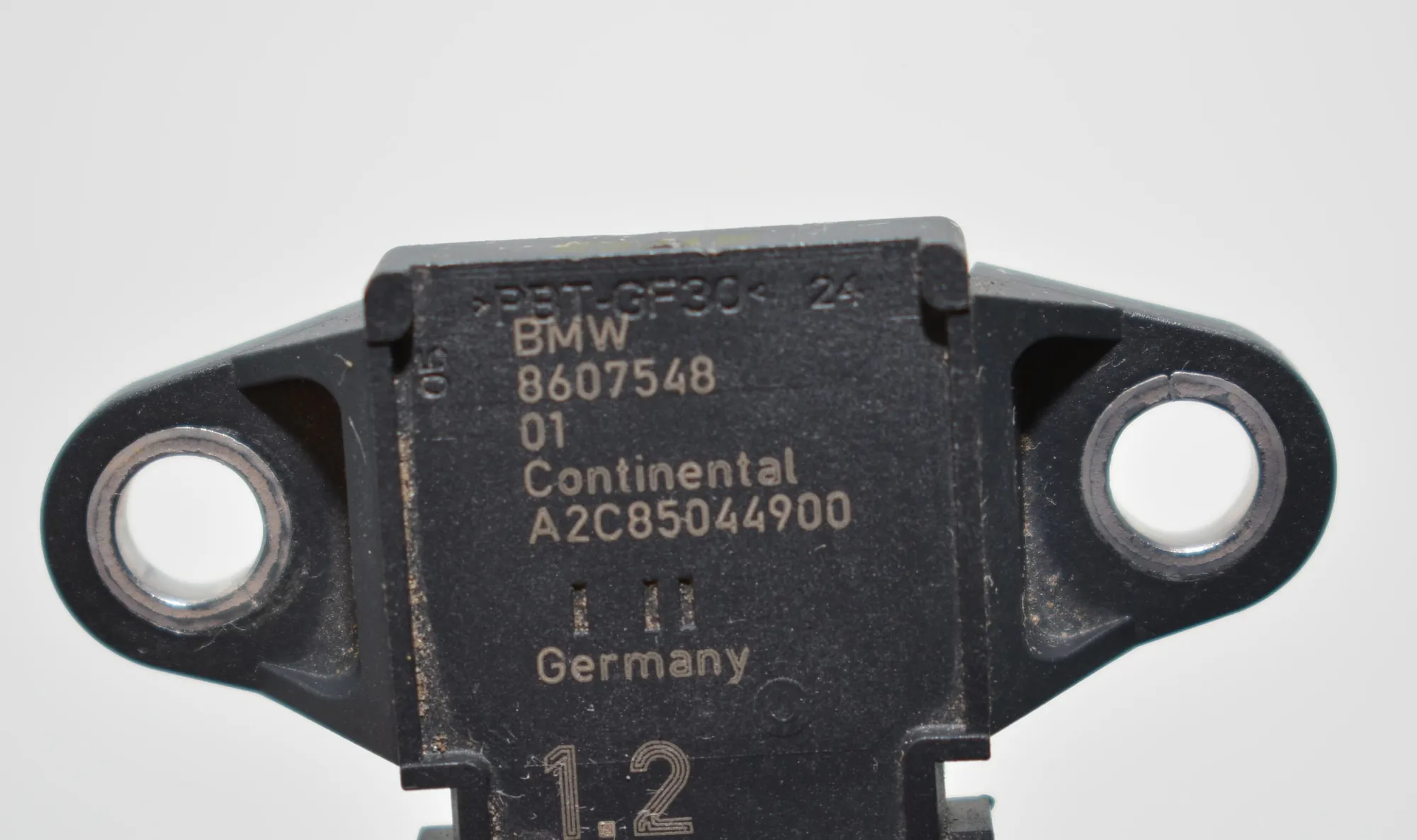Intake Manifold Pressure Sensor – OEM 8607548 · BMW i3 (I01) Hybrid 2016 – 4