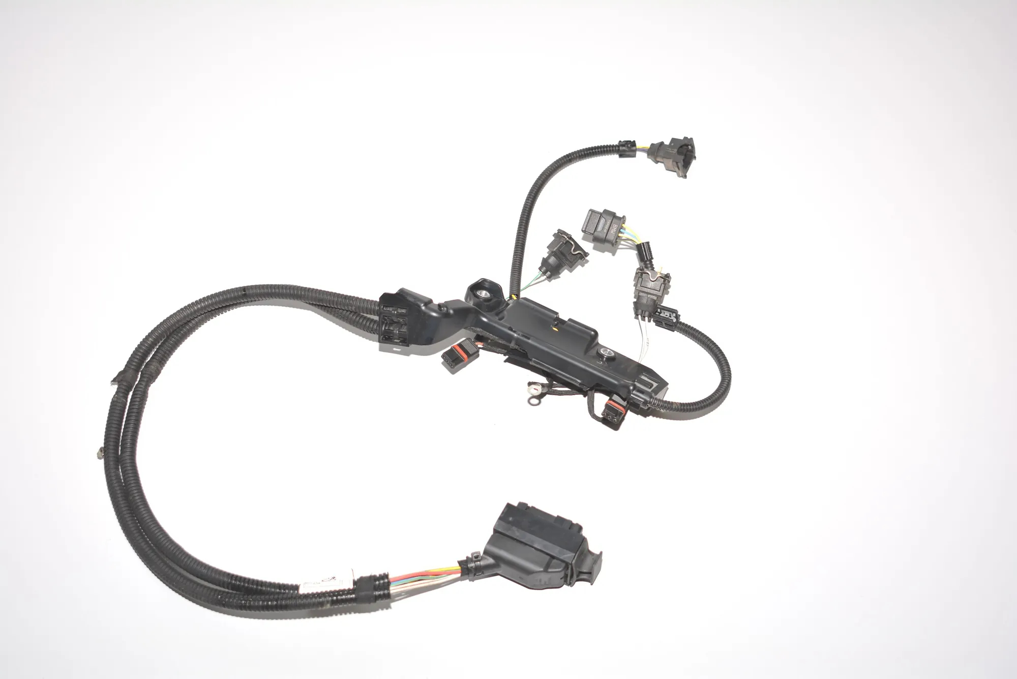 Engine Cable Harness – OEM 8643779 · BMW i3 (I01) Hybrid 2016 – 4