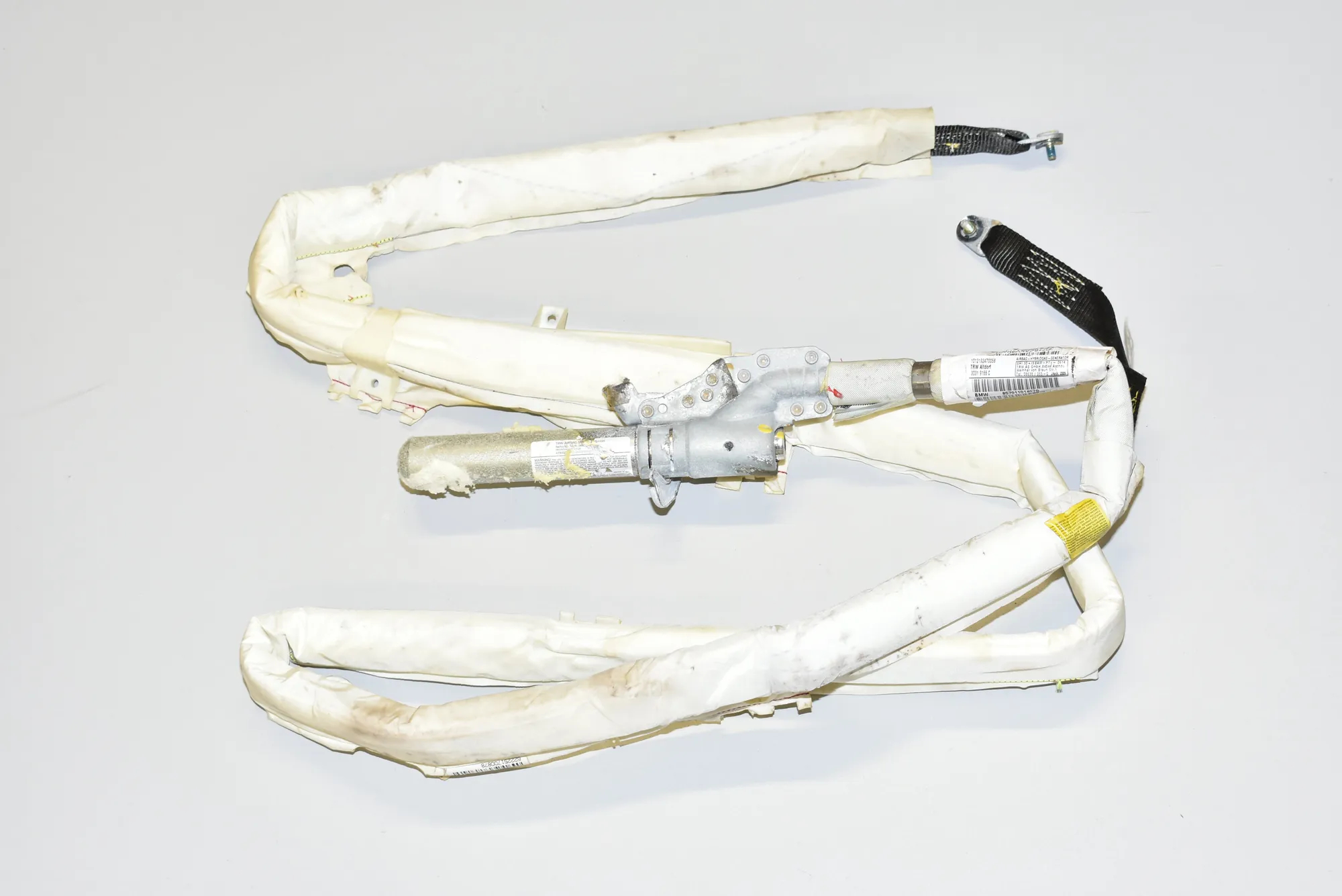 Right Side Roof Safety Curtain SRS – OEM 7011014 · BMW 7 (E65, E66, E67) 745 d 2005 – 2