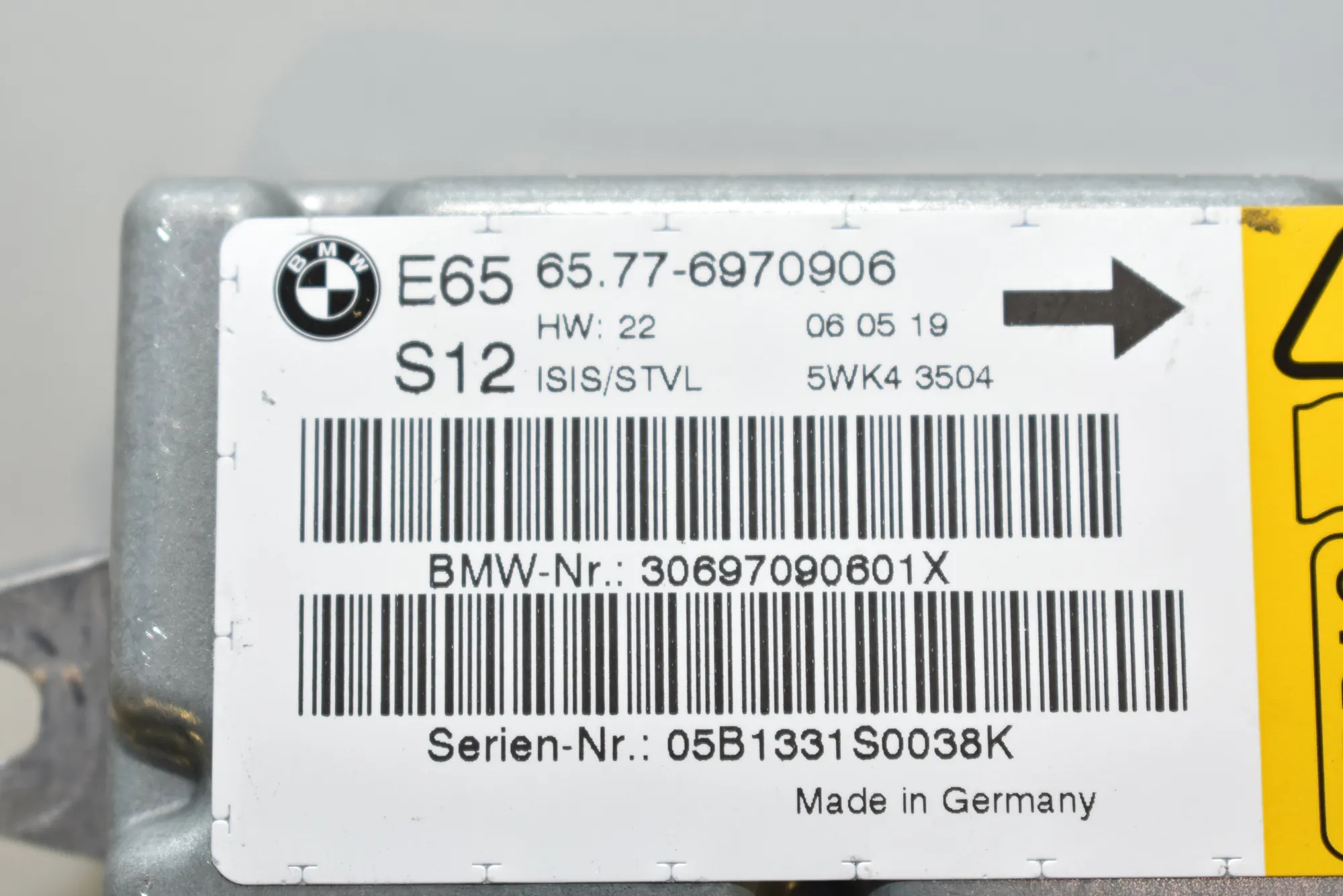 SRS Control Unit – OEM 6970906 · BMW 7 (E65, E66, E67) 745 d 2005 – 4