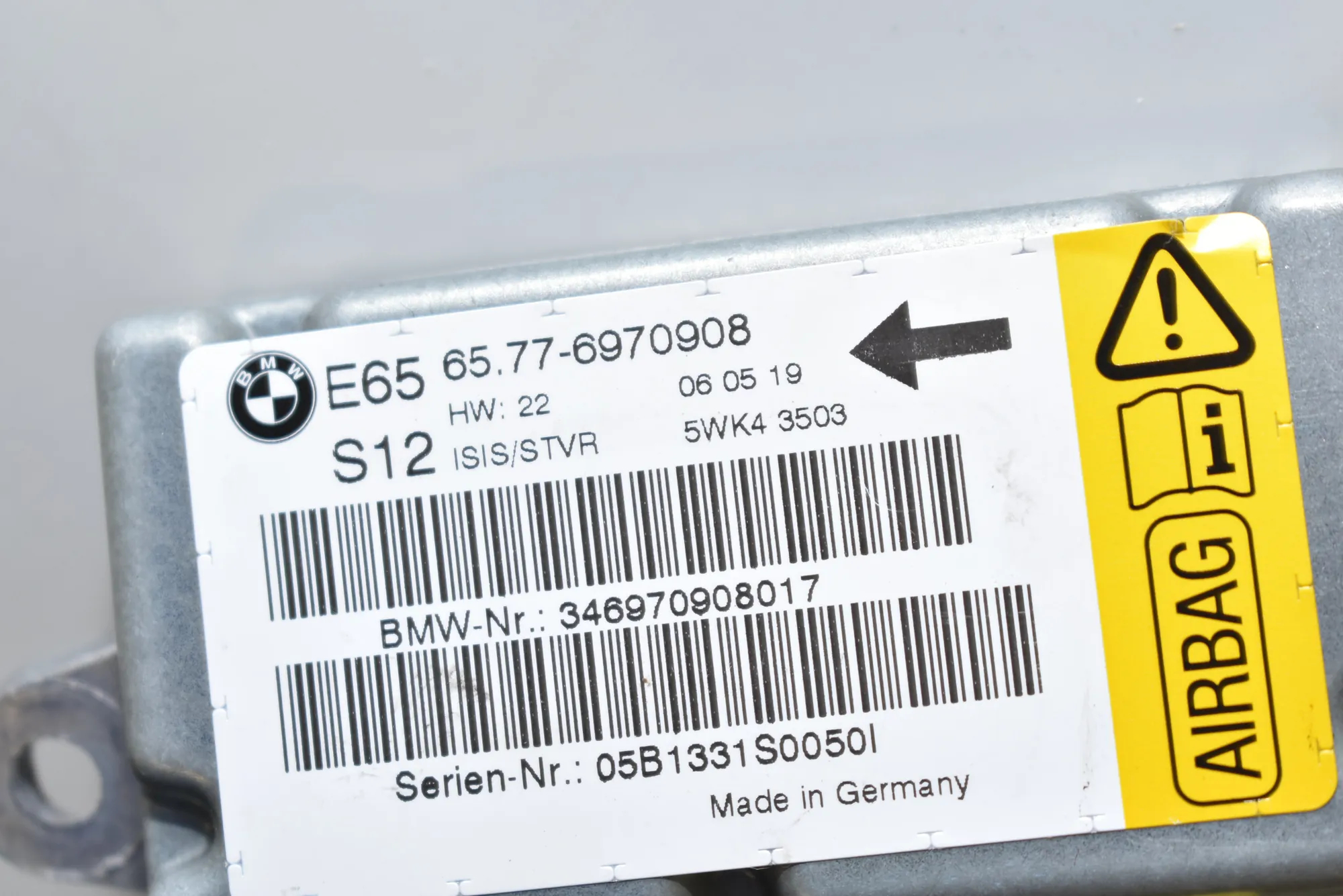 SRS Control Unit – OEM 6970908 · BMW 7 (E65, E66, E67) 745 d 2005 – 4