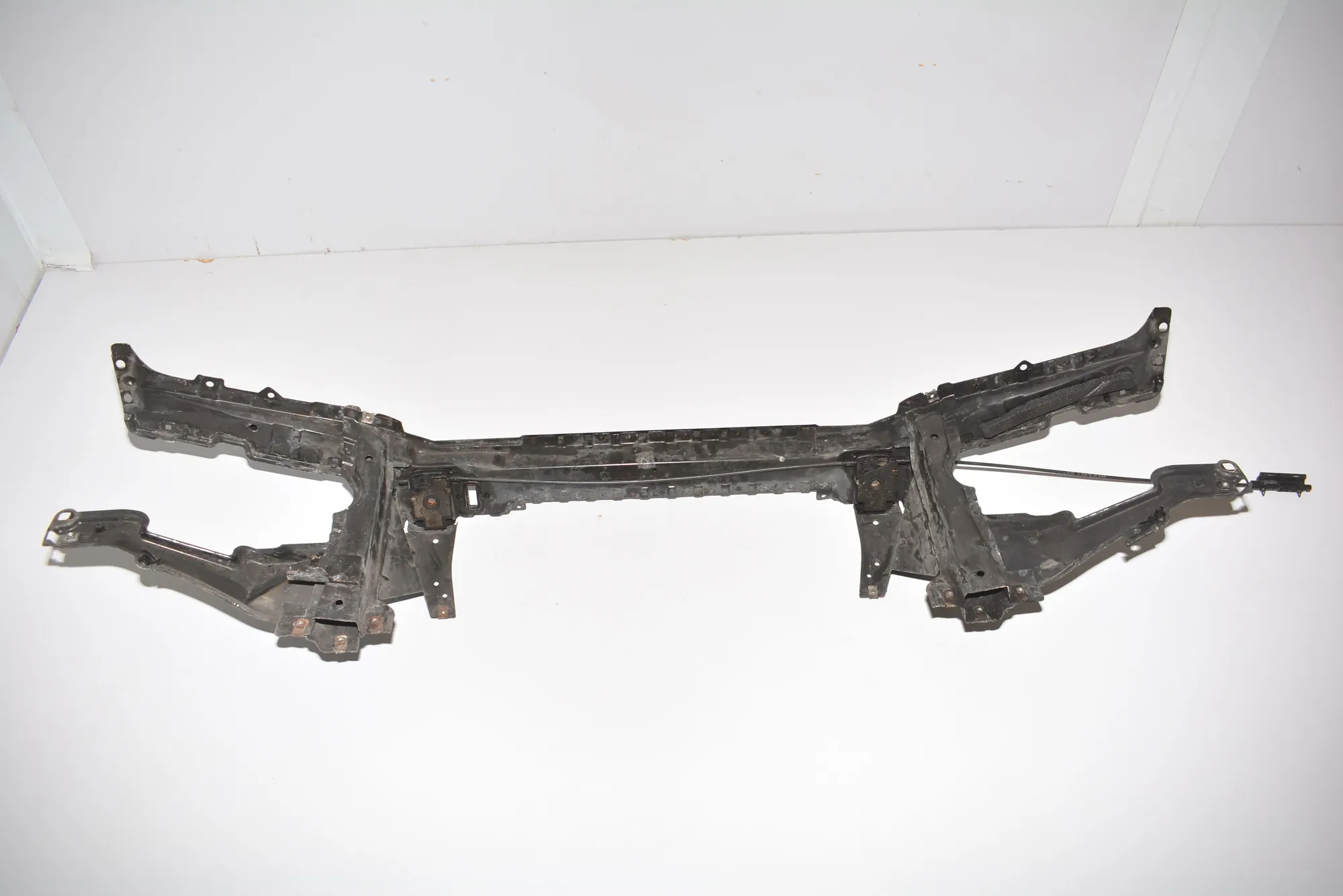 Slam Panel Frame Upper Part – OEM 8402319 · BMW X5 (E53) 3.0 d 2005 – 3