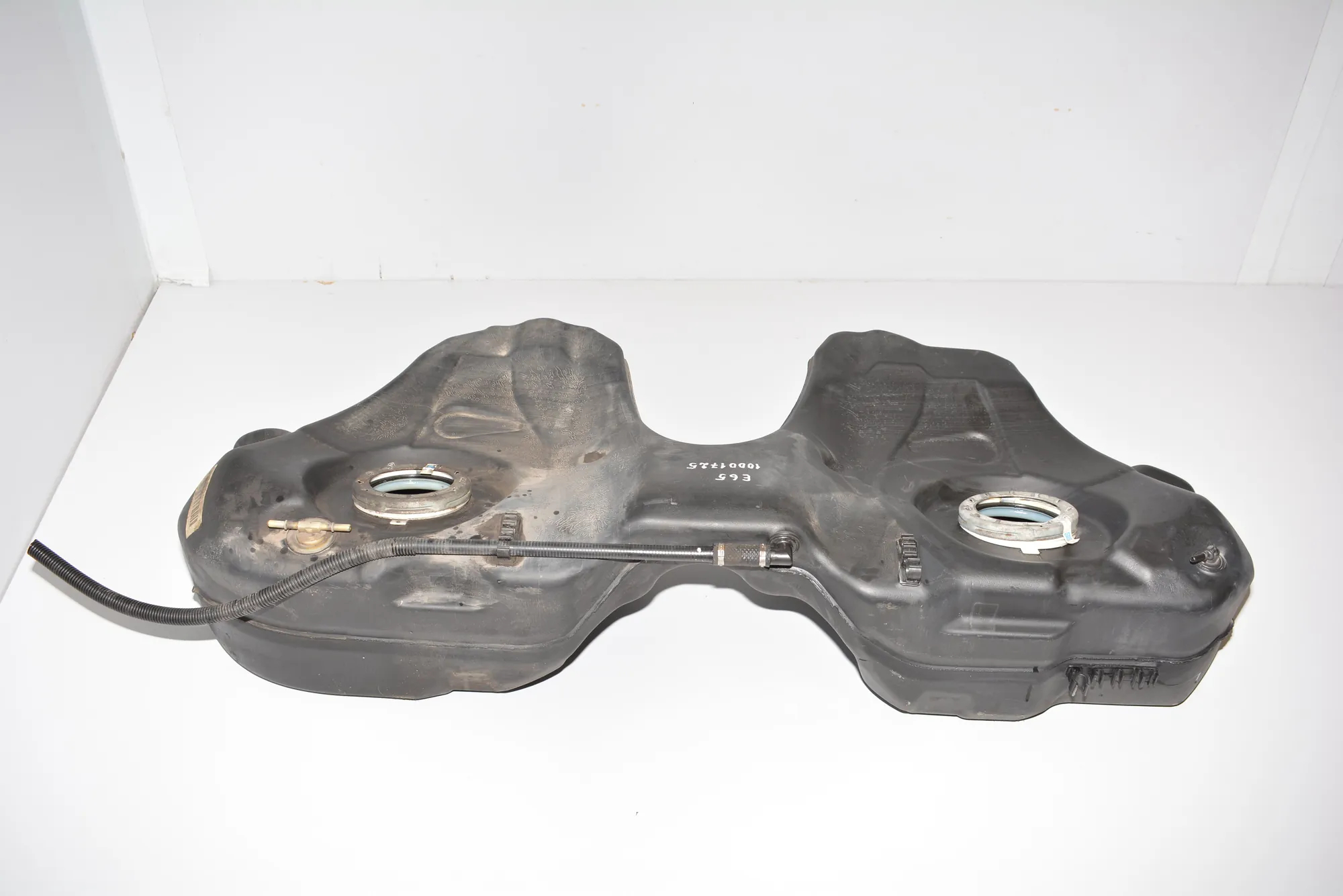 Fuel Tank – OEM 5019872D · BMW 7 (E65, E66, E67) 745 d 2005 – 2