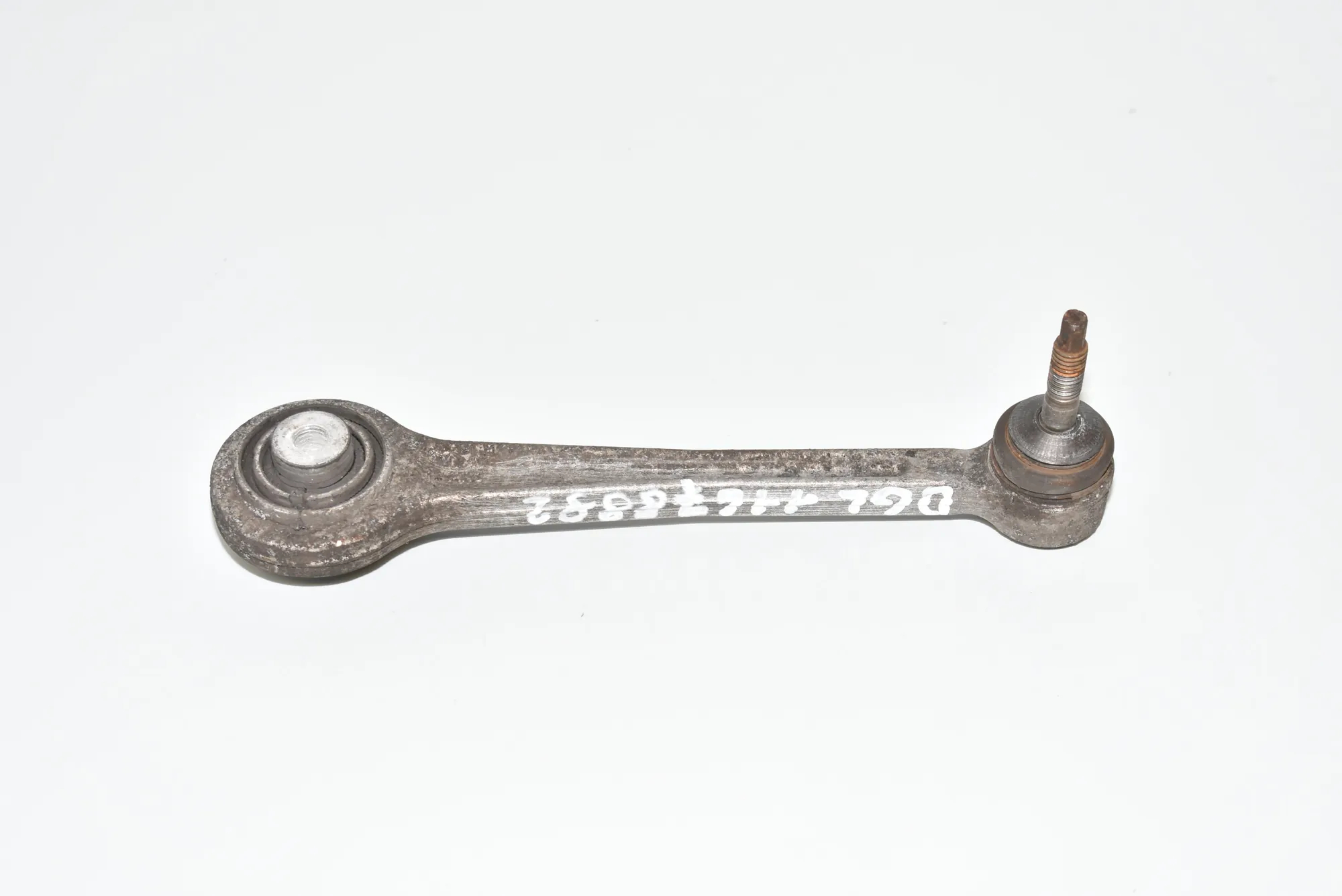 Rear Right Control Arm · BMW 7 (E65, E66, E67) 745 d 2005