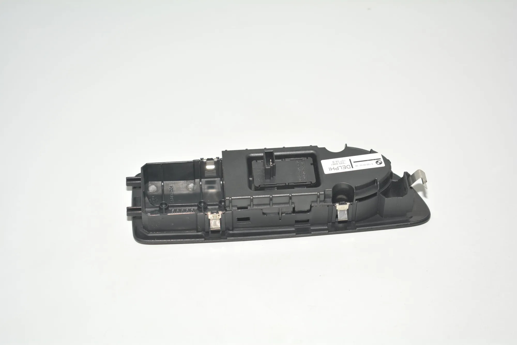 Front Left Door Window Switch – OEM 9163001 · BMW 1 (E81) 118 d 2008 – 3