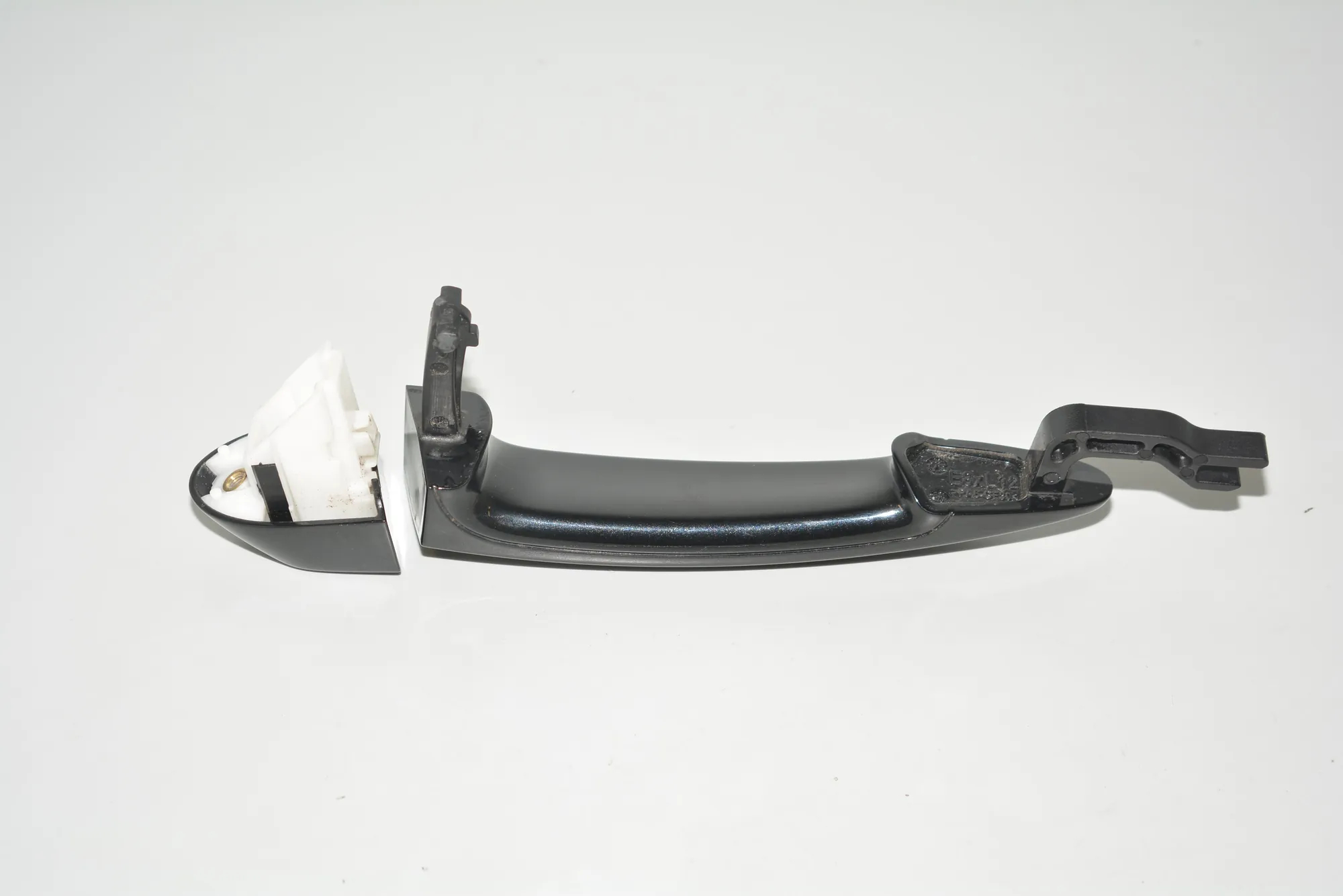 Front Left Door Exterior Handle · BMW 1 (E81) 118 d 2008 – 4