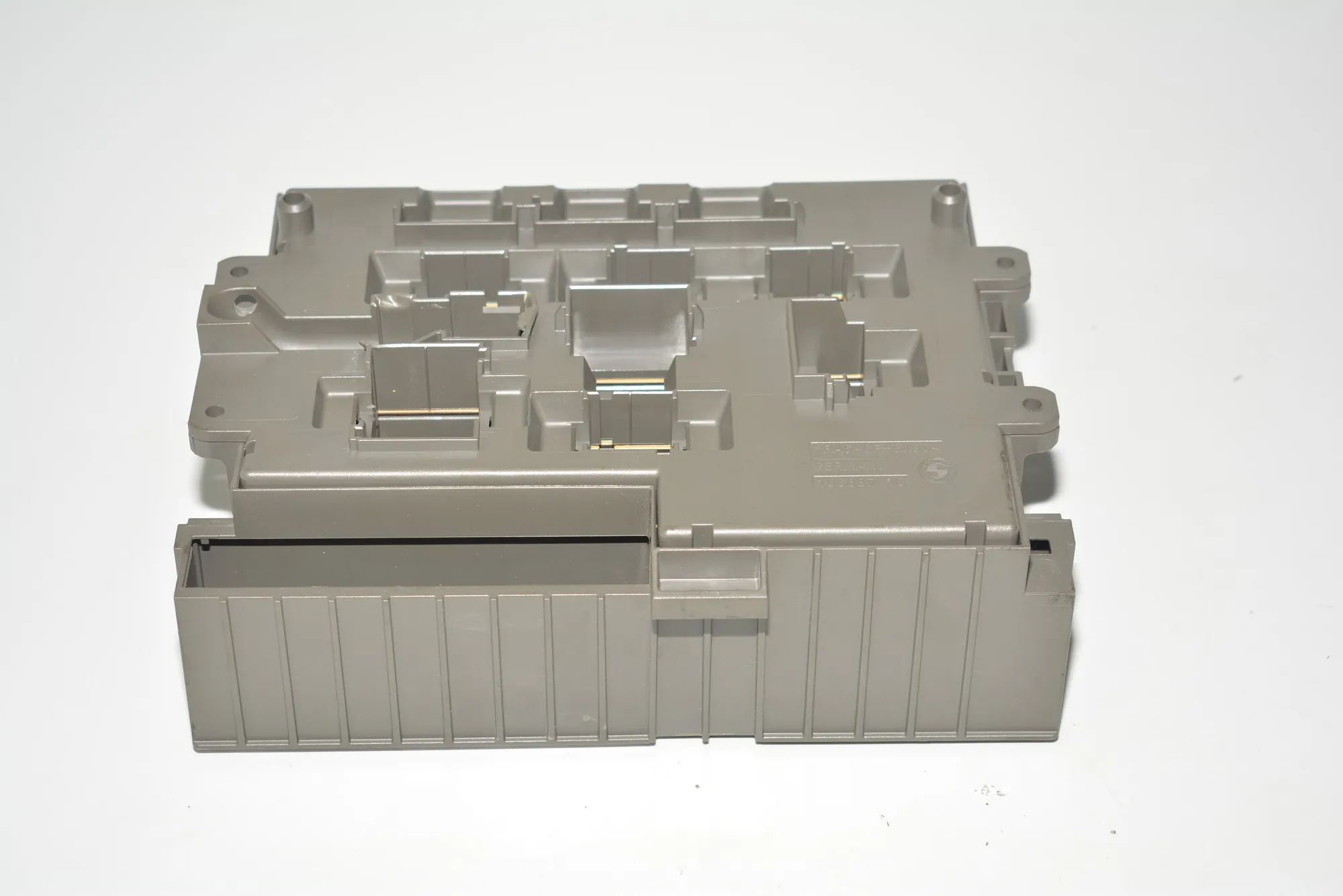 Fuse Box – OEM 9119446 · BMW 1 (E81) 118 d 2008 – 3