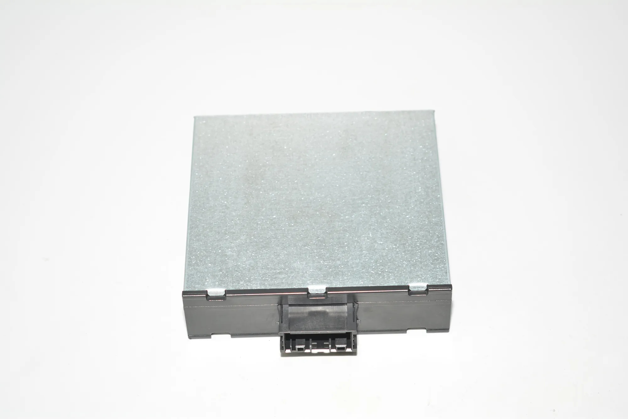 Voltage Control Unit – OEM 9127088 · BMW 1 (E81) 118 d 2008 – 3