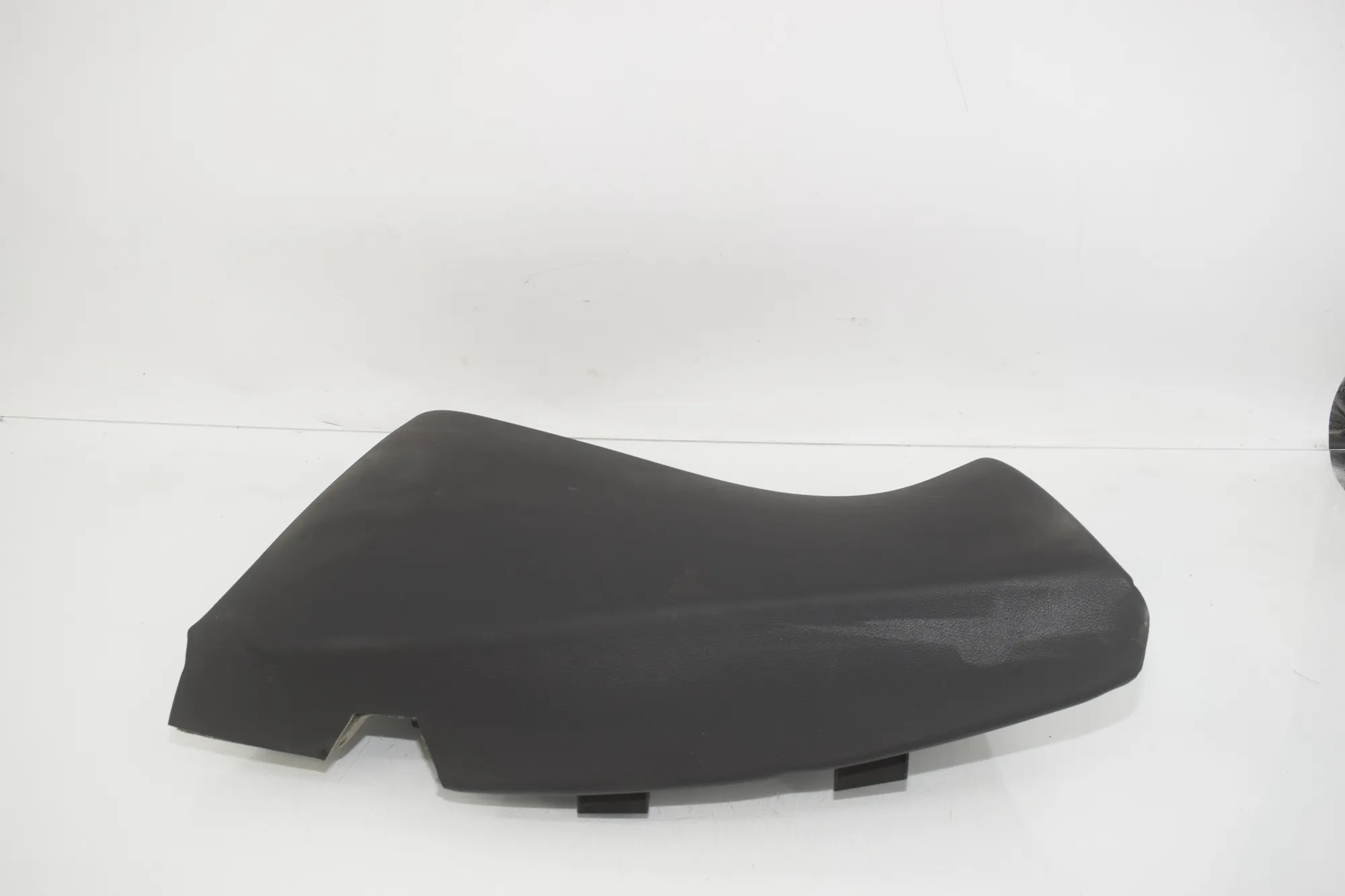 Rear Right Seat Trim – OEM 5A0C426 · BMW i4 (G26) BMW i4 (G26) eDrive35 2022