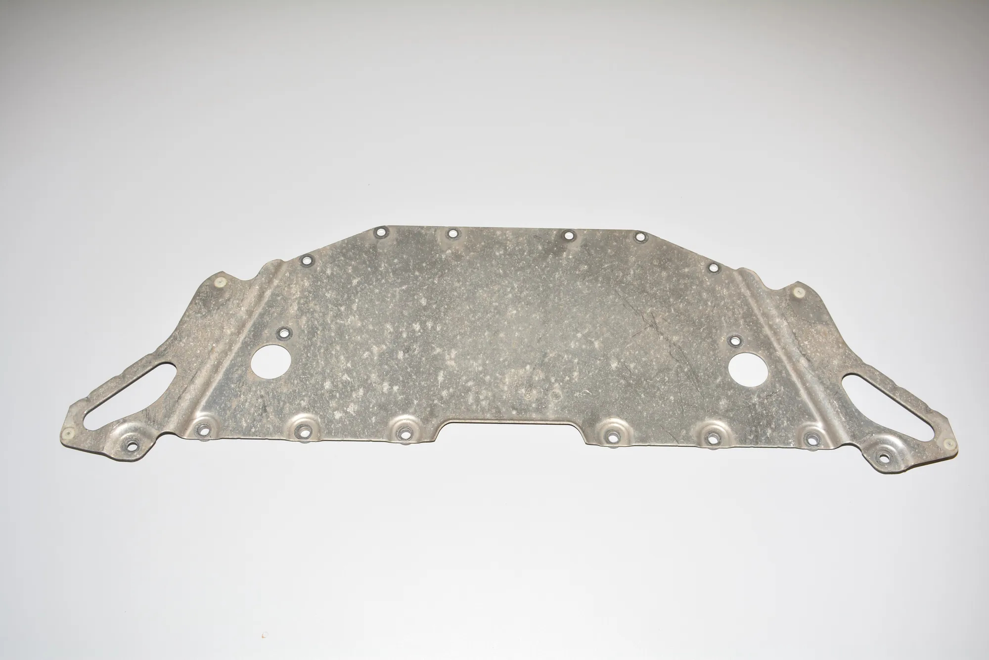 Other Underbody Cover – OEM 6858282 · BMW i3 (I01) Hybrid 2016