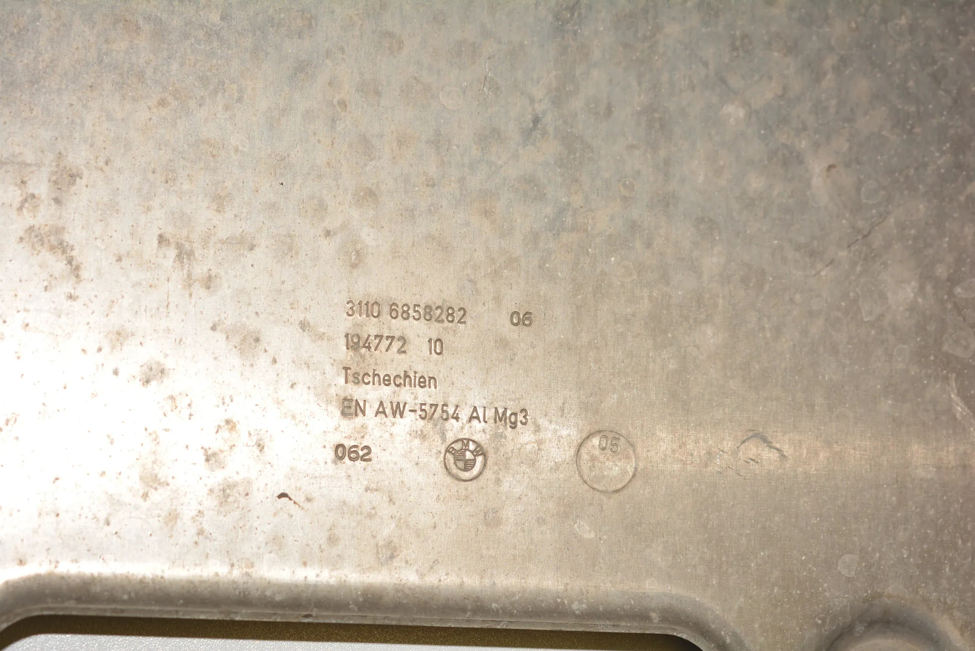 Other Underbody Cover – OEM 6858282 · BMW i3 (I01) Hybrid 2016 – 4