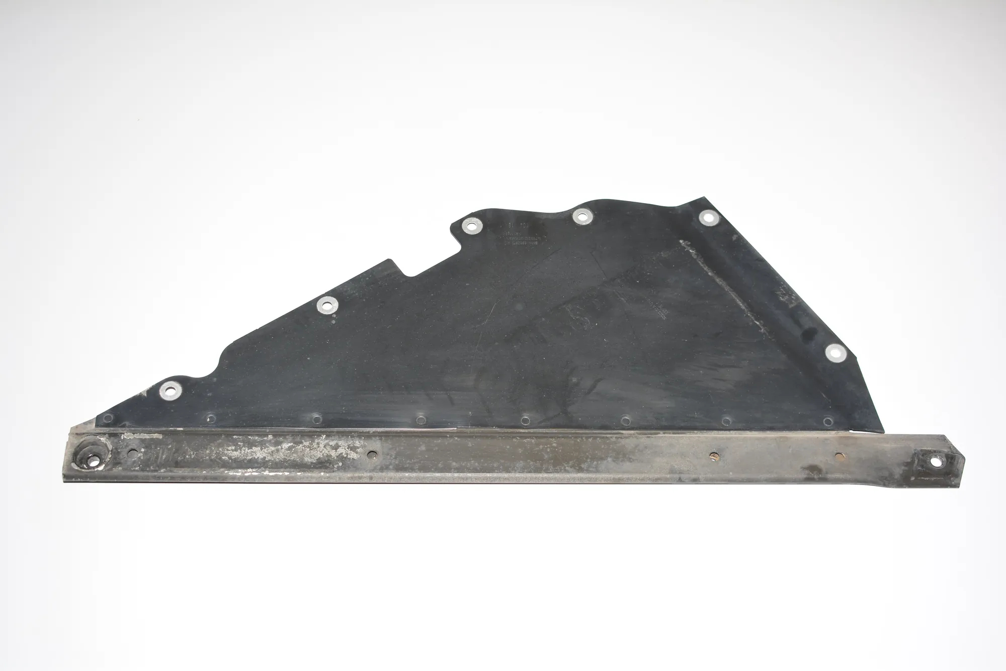 Other Underbody Cover – OEM 6852671 · BMW i3 (I01) Hybrid 2016