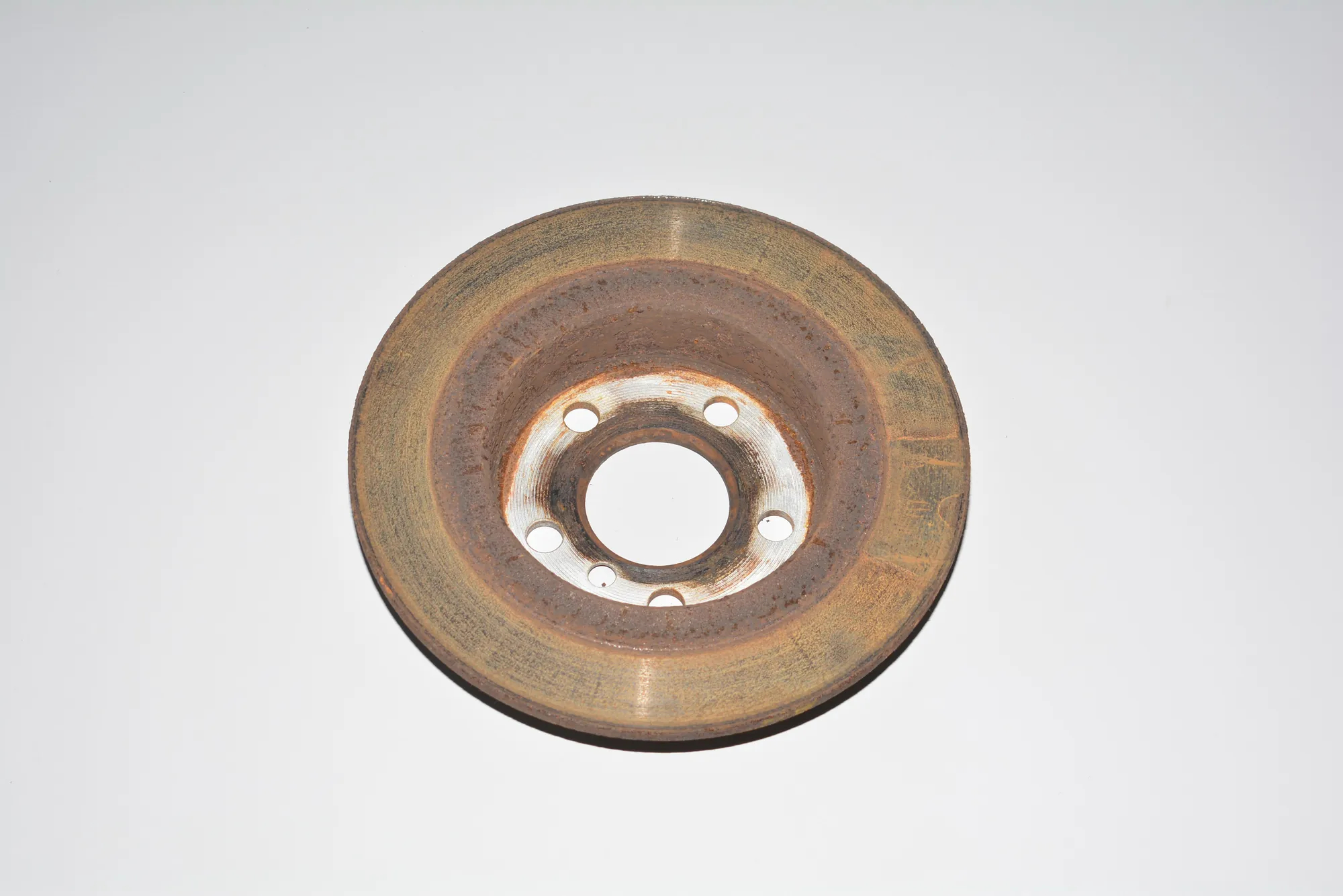 Rear Left Brake Disc – OEM 6864141 · BMW i3 (I01) Hybrid 2016 – 3