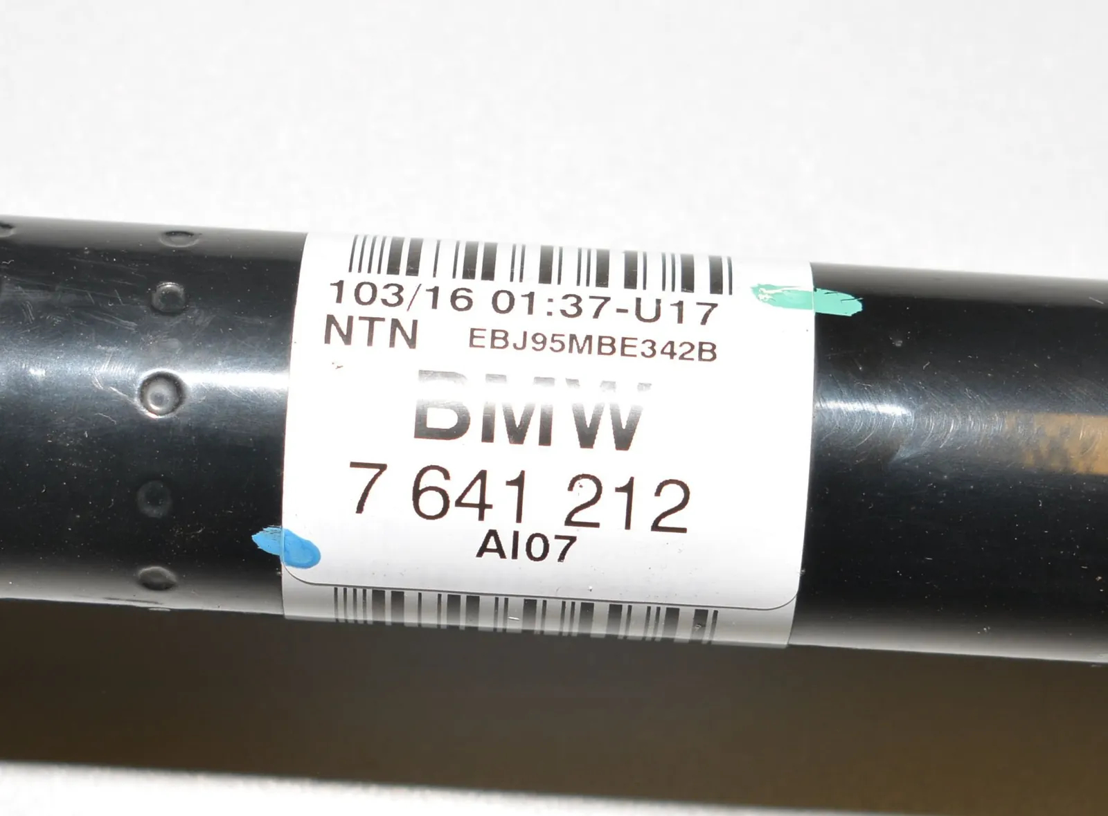 Rear Right Driveshaft – OEM 7641212 · BMW i3 (I01) Hybrid 2016 – 4
