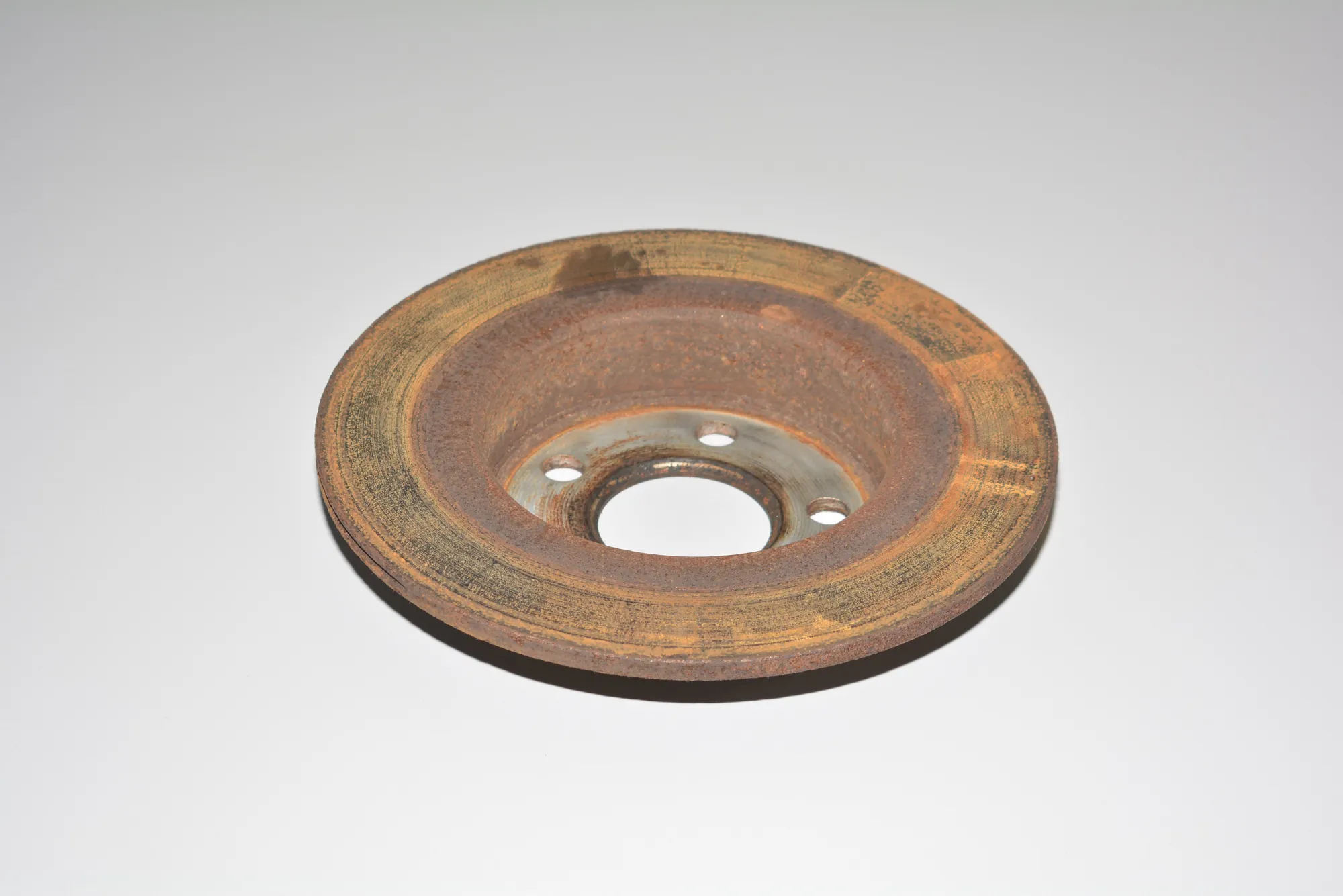Rear Right Brake Disc – OEM 6864141 · BMW i3 (I01) Hybrid 2016 – 4