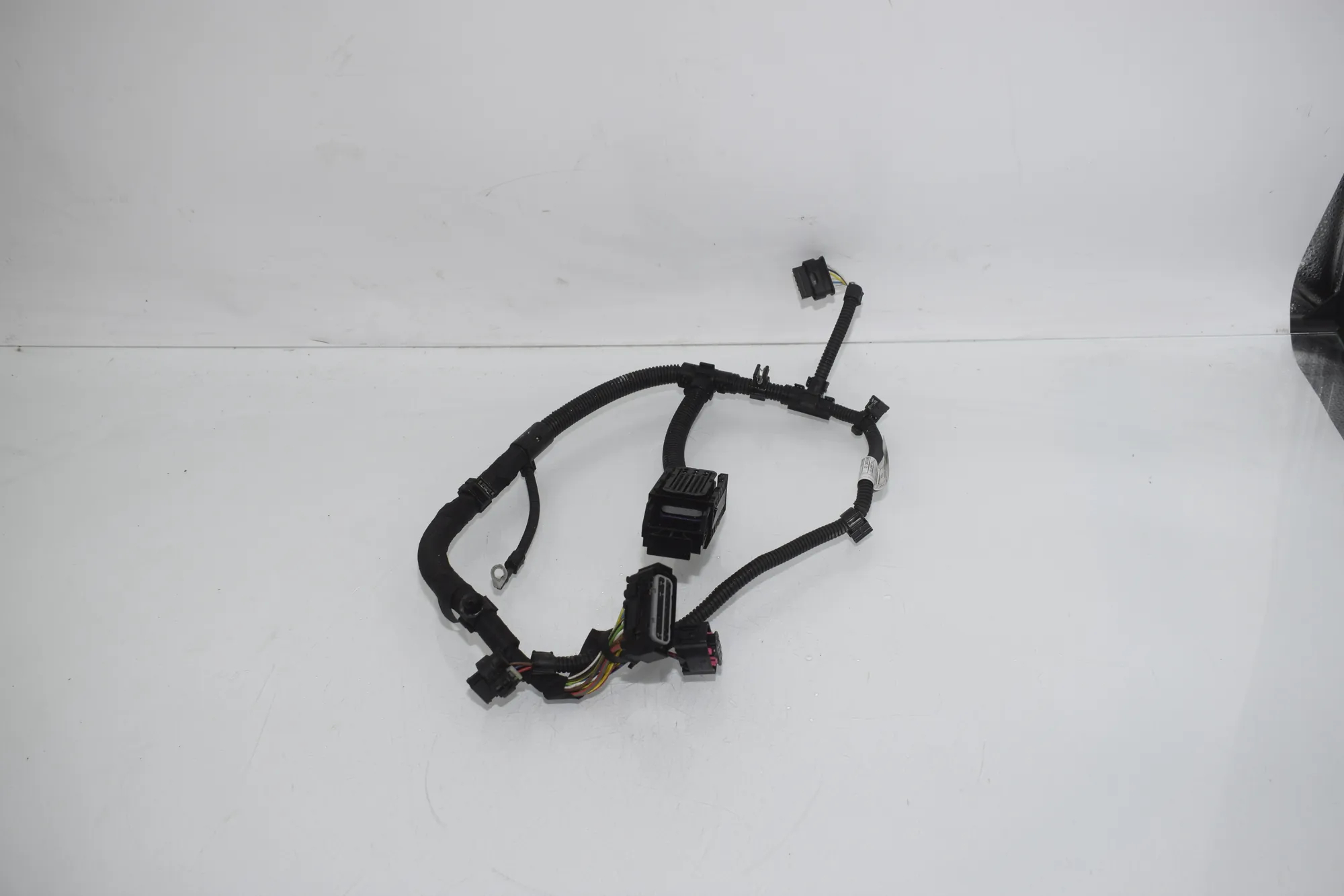 Engine Cable Harness – OEM 8632688 · BMW i3 (I01) s Range Extender 2019 – 2