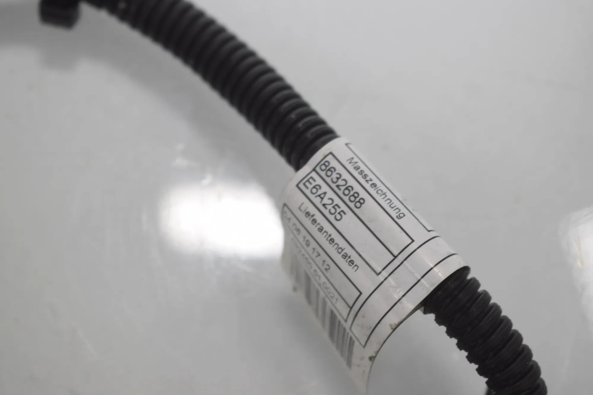 Engine Cable Harness – OEM 8632688 · BMW i3 (I01) s Range Extender 2019 – 4
