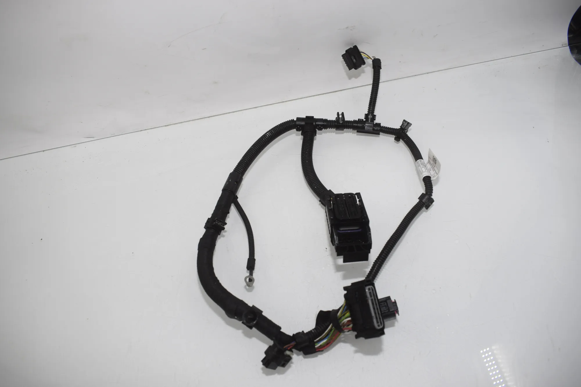 Engine Cable Harness – OEM 8632688 · BMW i3 (I01) s Range Extender 2019 – 3