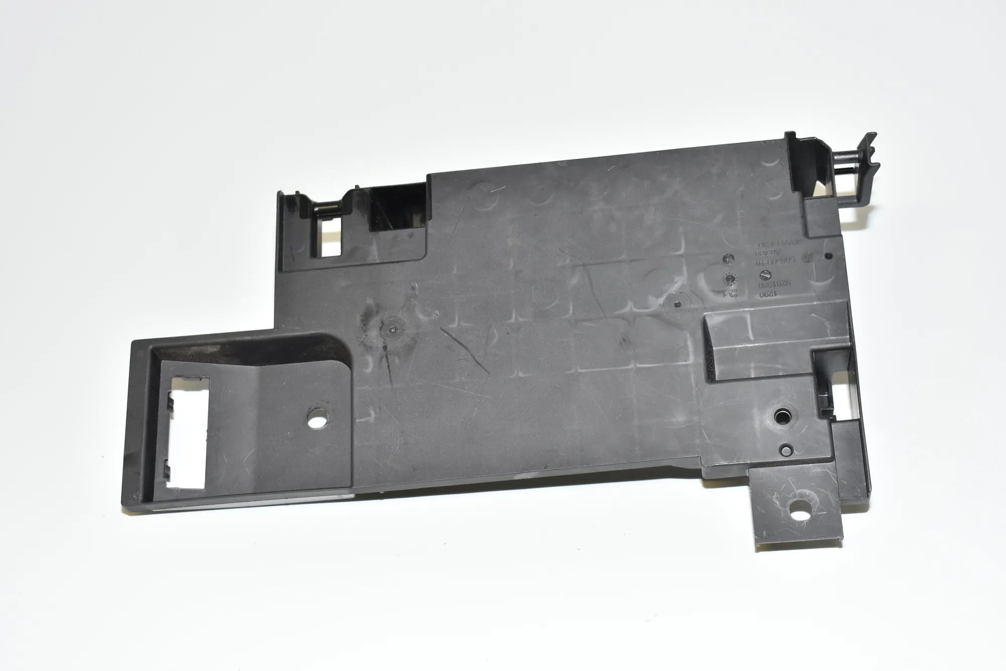 Other Body Parts – OEM 9281980 · BMW i3 (I01) Hybrid 2016 – 2