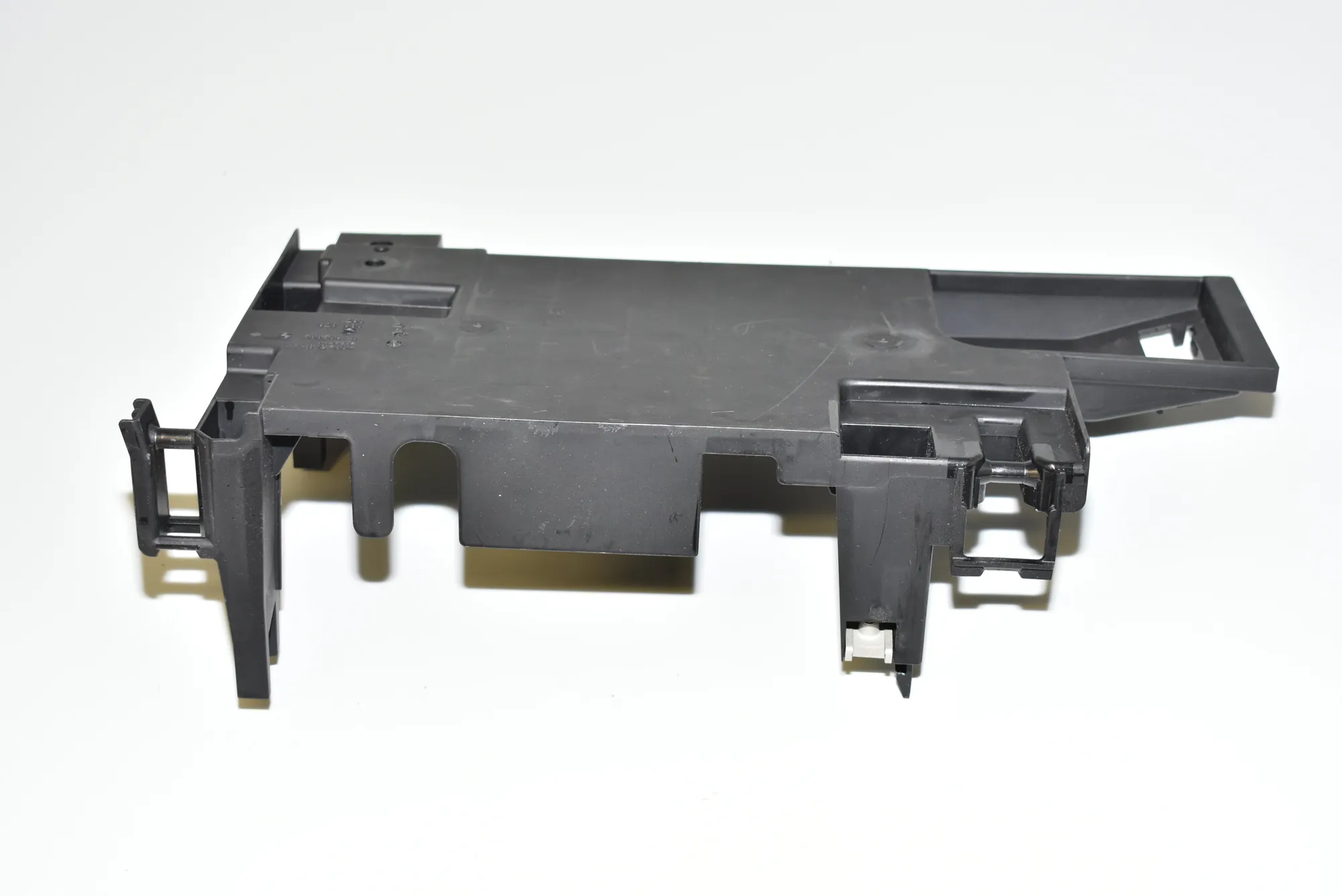 Other Body Parts – OEM 9281980 · BMW i3 (I01) Hybrid 2016