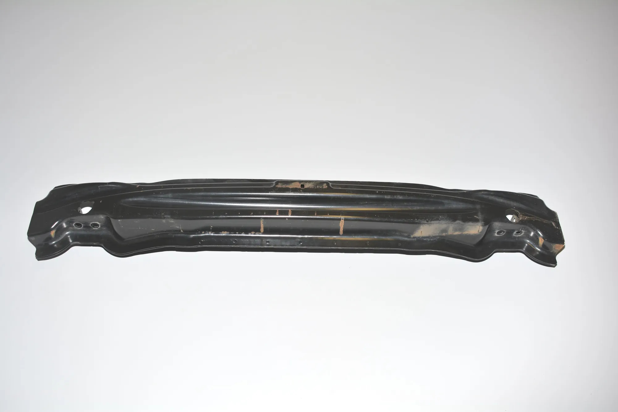 Rear Crash Reinforcement Bar – OEM 7296780 · BMW i3 (I01) Hybrid 2016 – 3