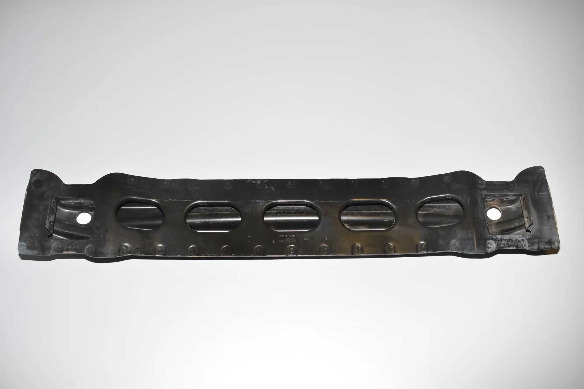 Rear Crash Reinforcement Bar – OEM 7296780 · BMW i3 (I01) Hybrid 2016 – 5