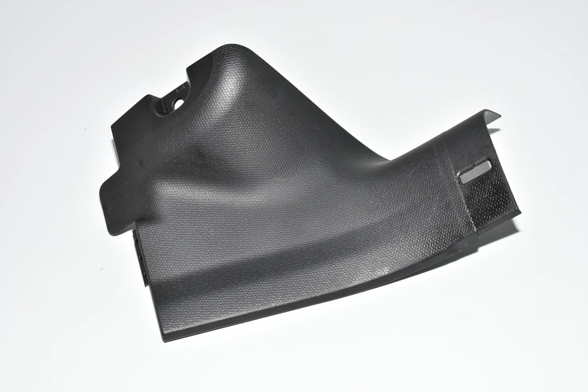 Rear Right Interior Step Trim – OEM 7272382 · BMW i3 (I01) Hybrid 2016