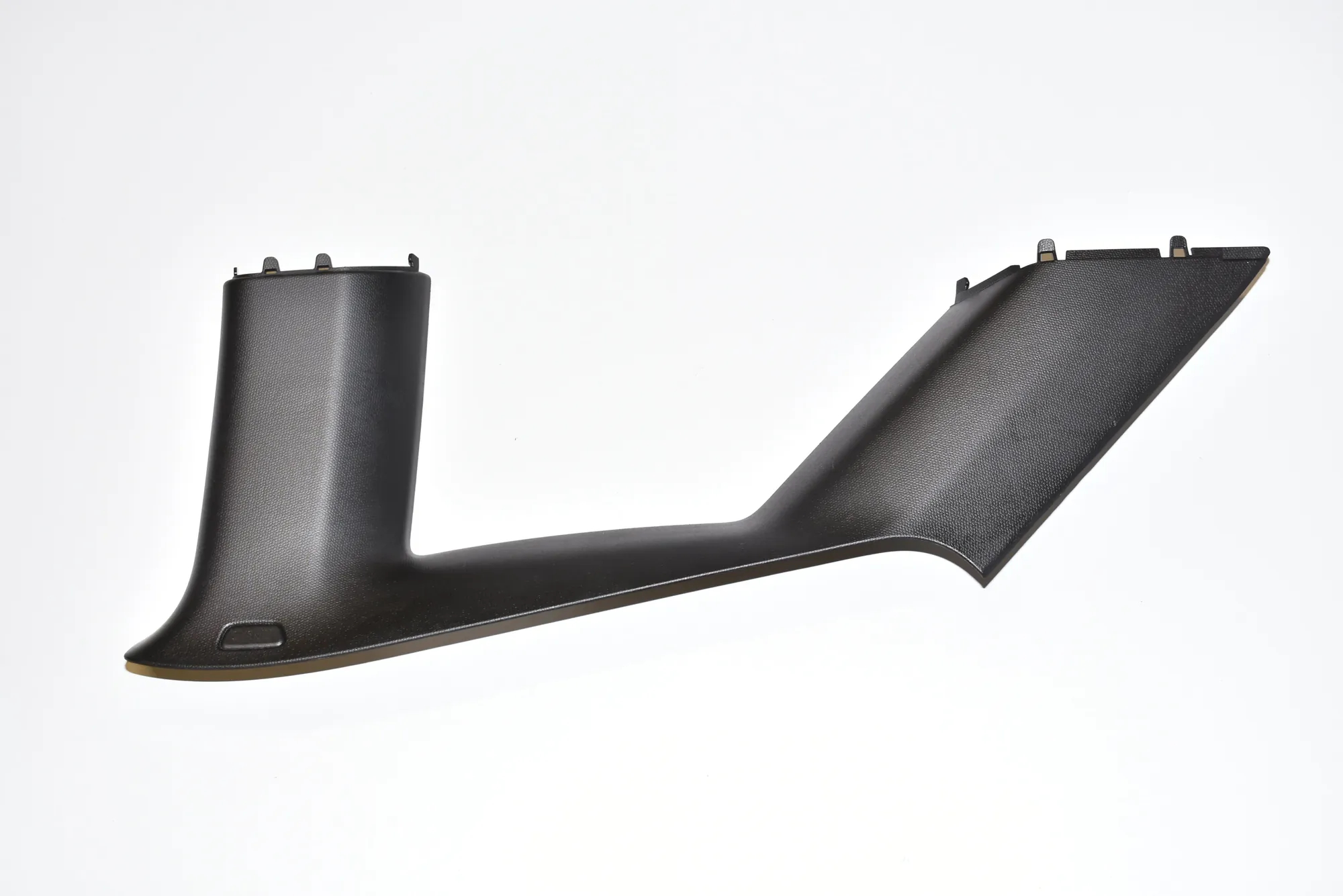 Rear Left Pillar Trim – OEM 7275669 · BMW i3 (I01) Hybrid 2016