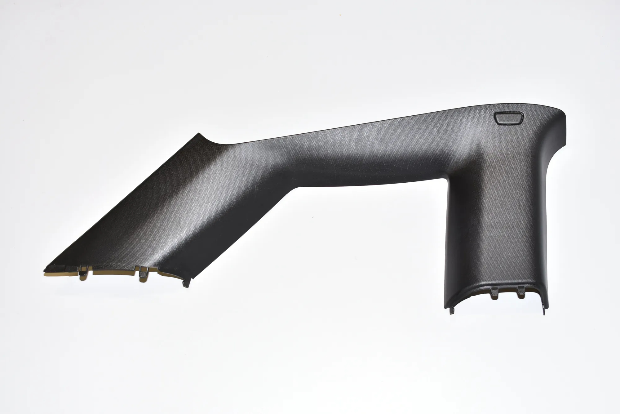 Rear Left Pillar Trim – OEM 7275669 · BMW i3 (I01) Hybrid 2016 – 2