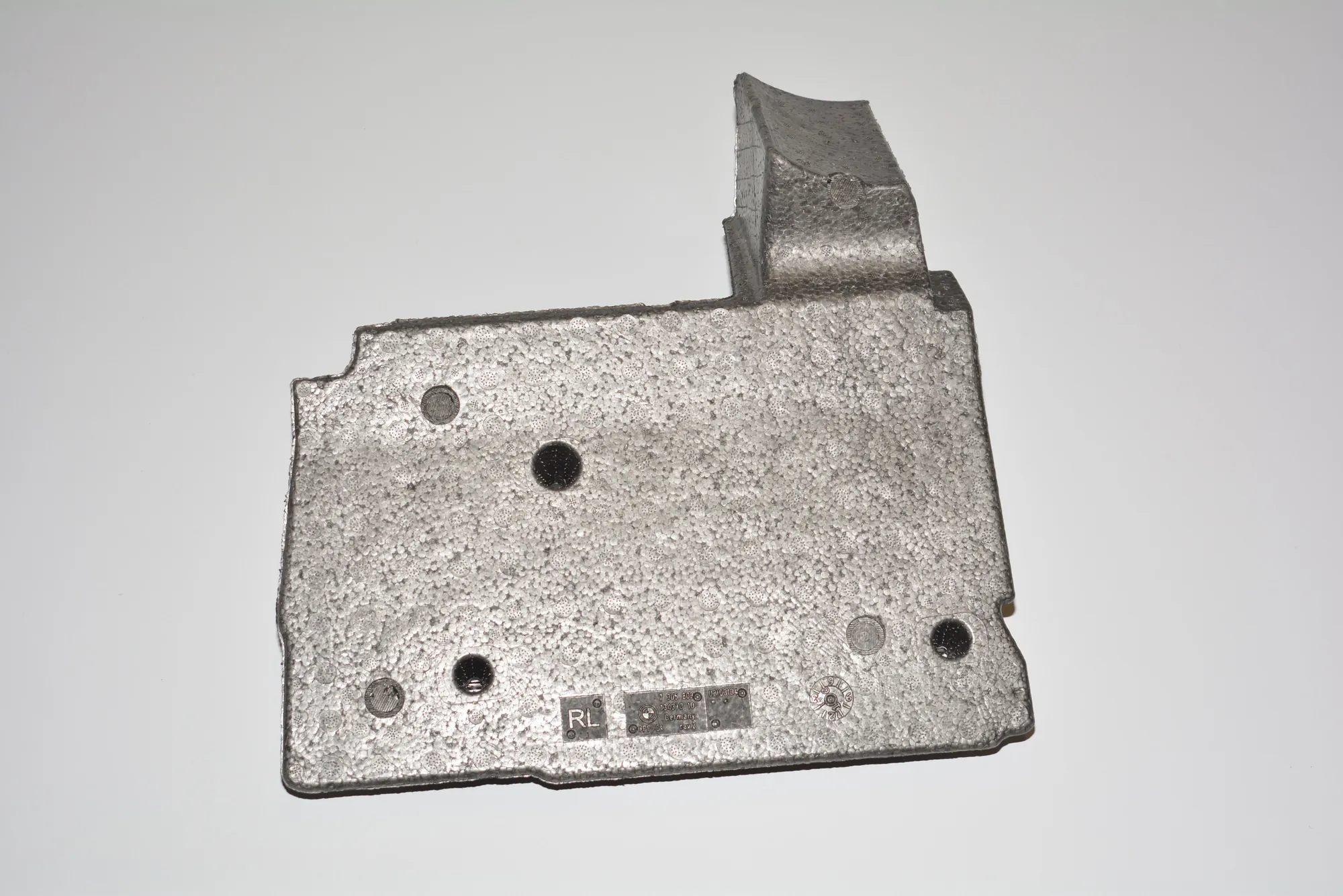 Other Body Parts – OEM 7305803 · BMW i3 (I01) Hybrid 2016 – 3